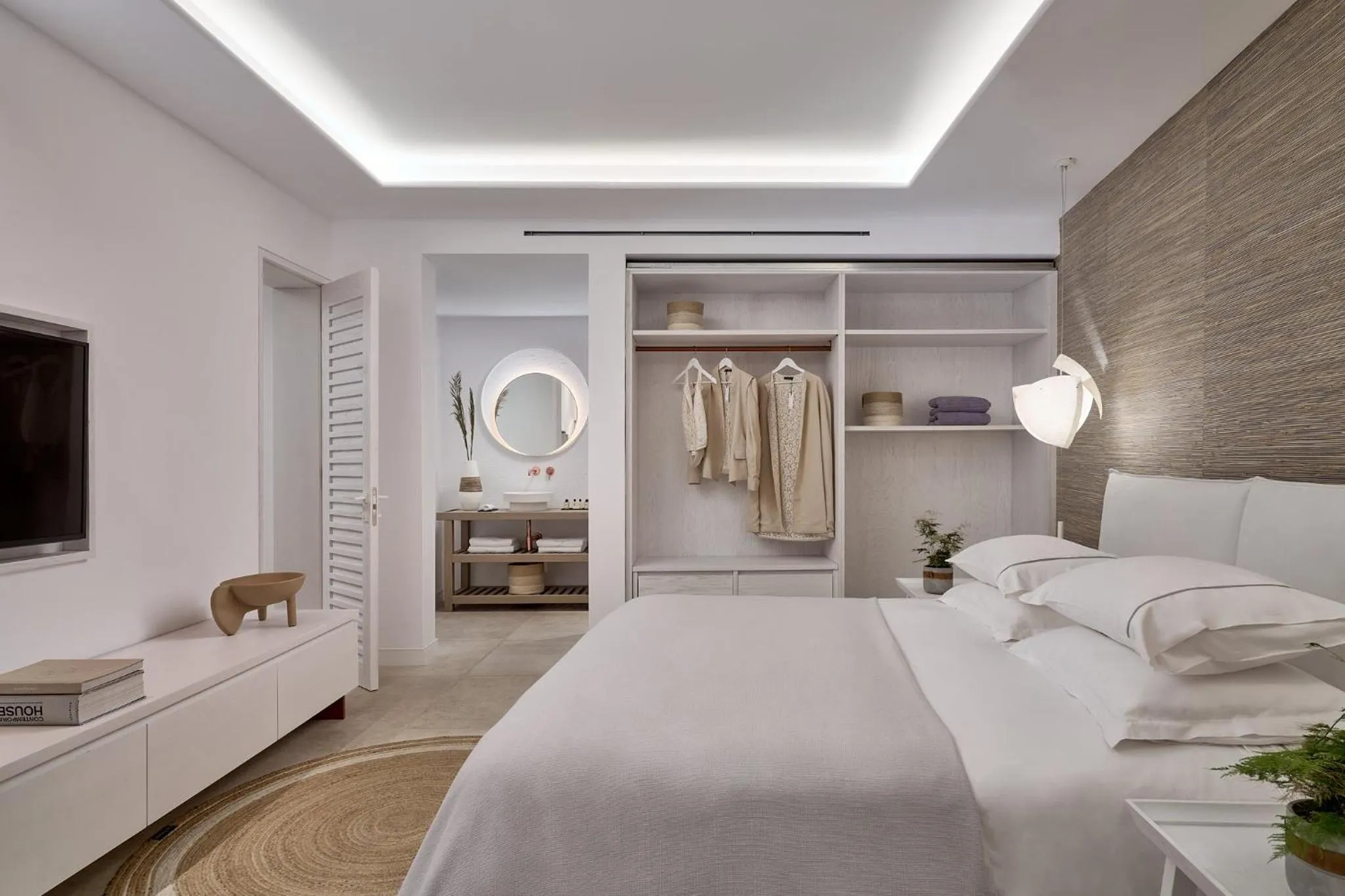 Bed in Once in Mykonos - Designed for Adults