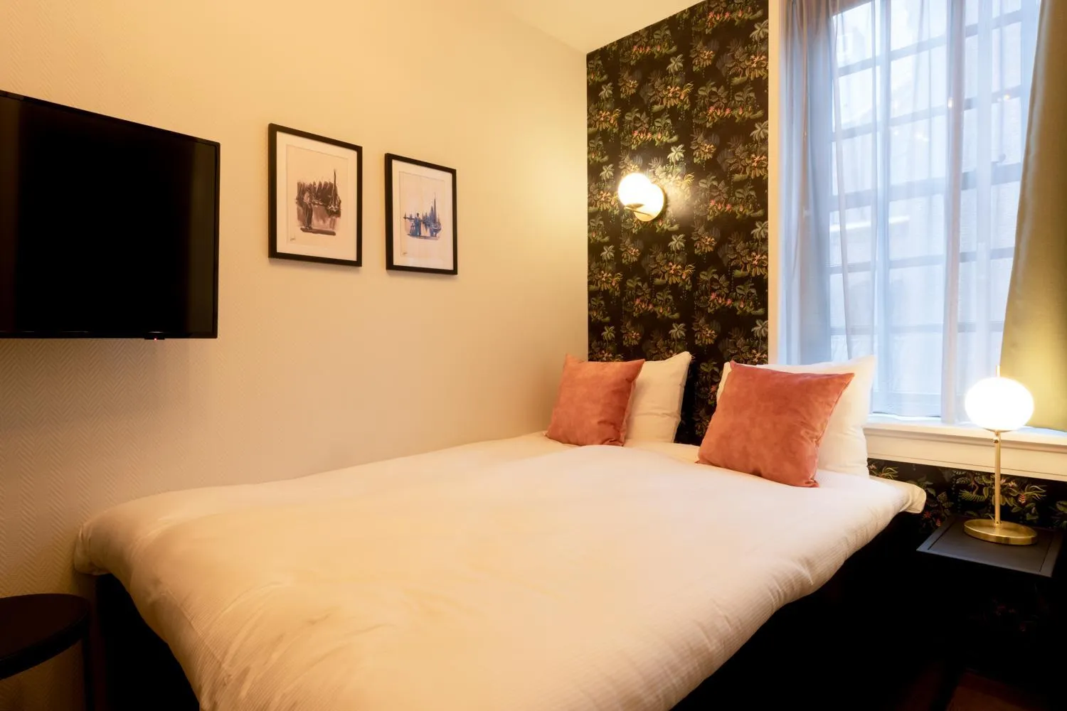 Bed in Boutique Hotel Rijks I Kloeg Collection