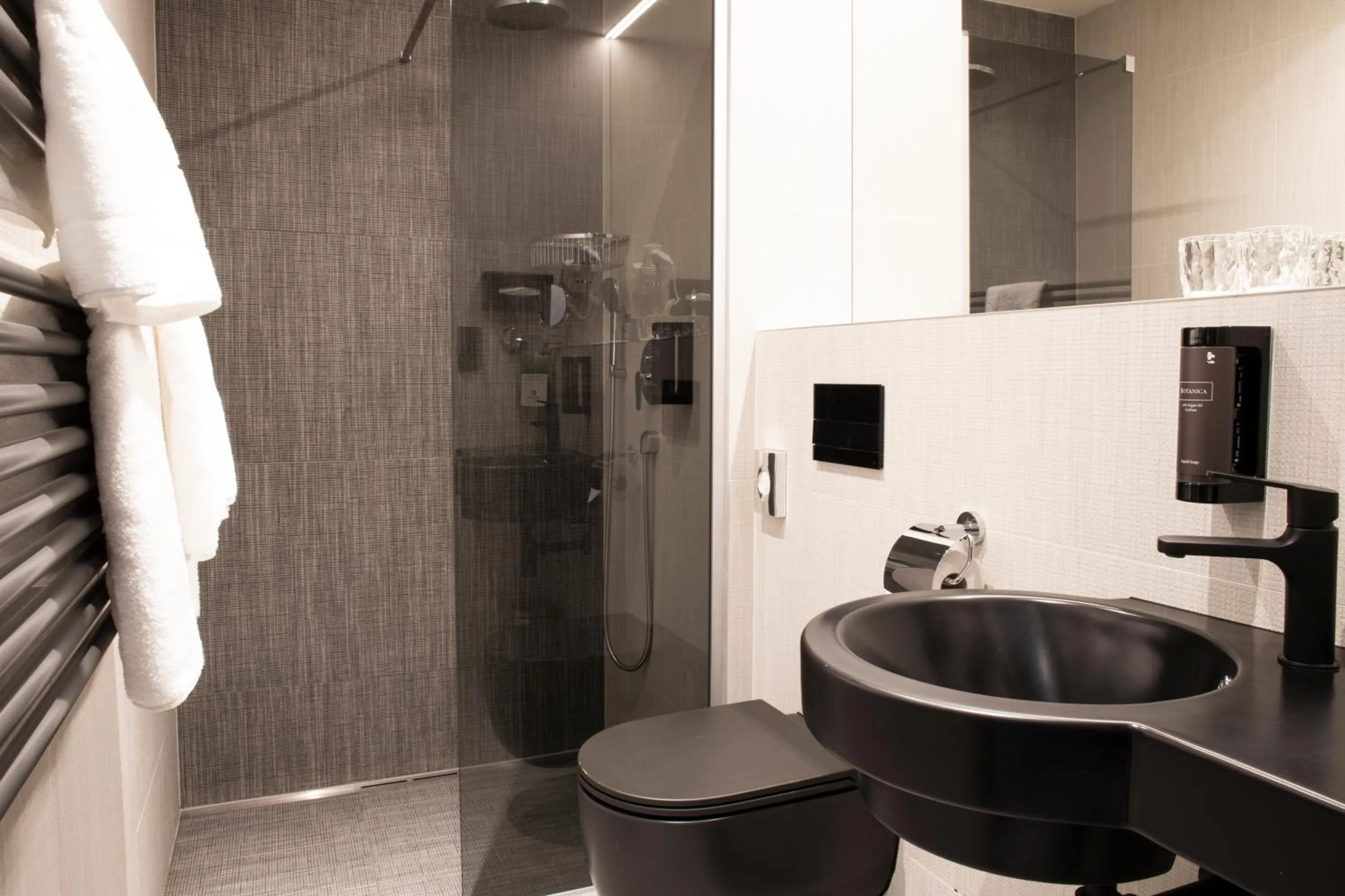 Shower in Amenity Hotel & Resort Orlické hory