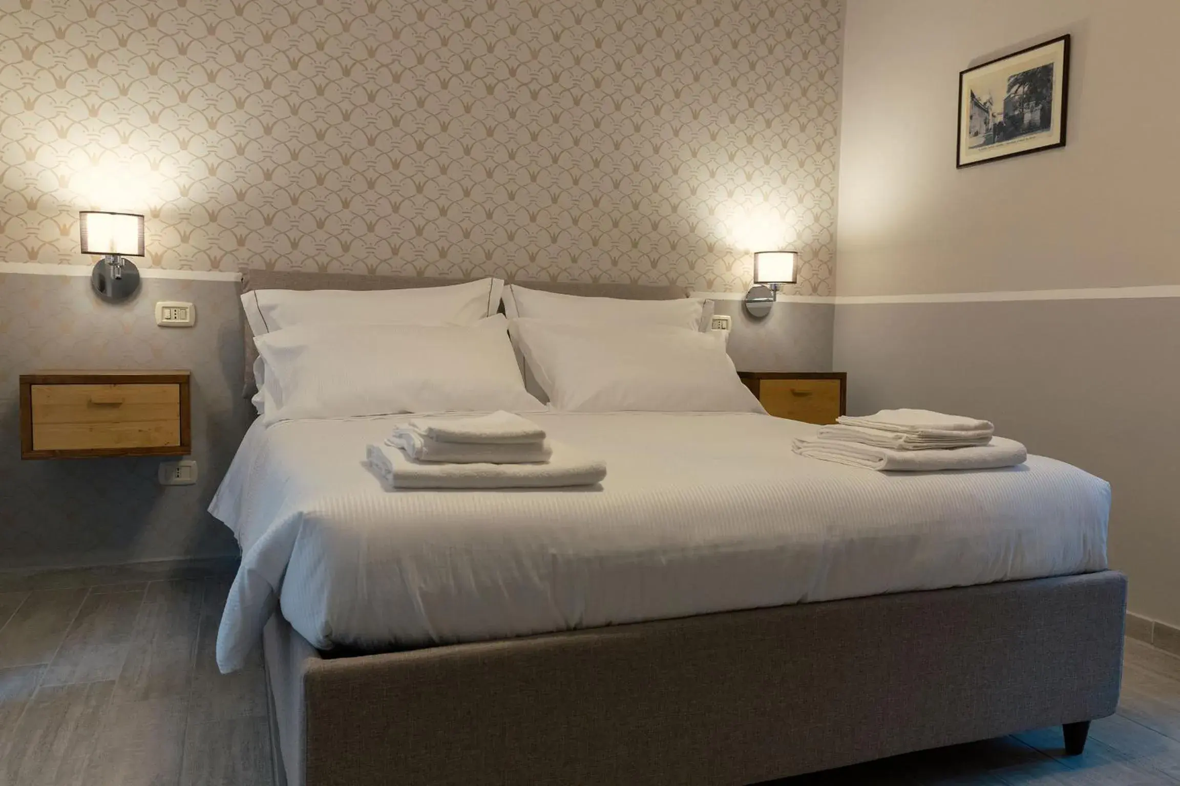 Standard Double Room - single occupancy in Palazzo Benucci - Residenza di Charme Standard Double Room - single occupancy in Palazzo Benucci - Residenza di Charme