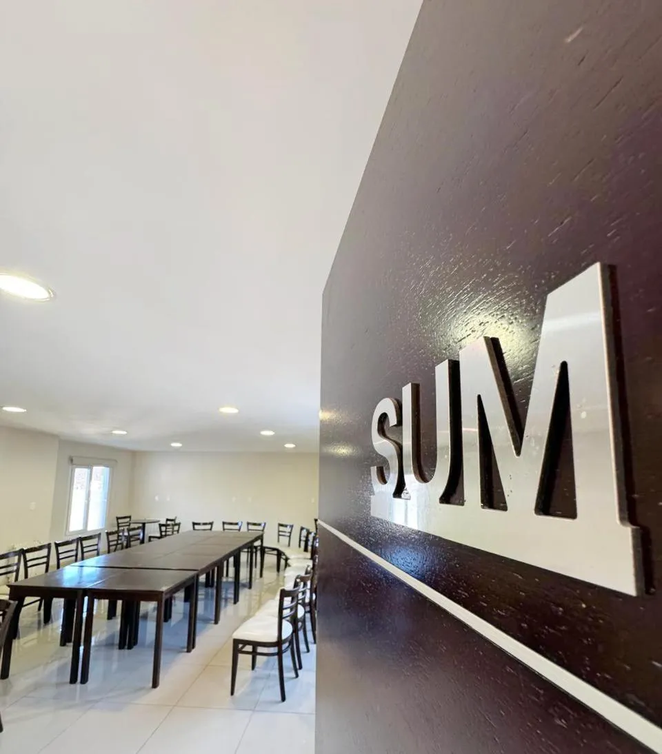 Meeting/conference room in Hotel Aire de Patagonia