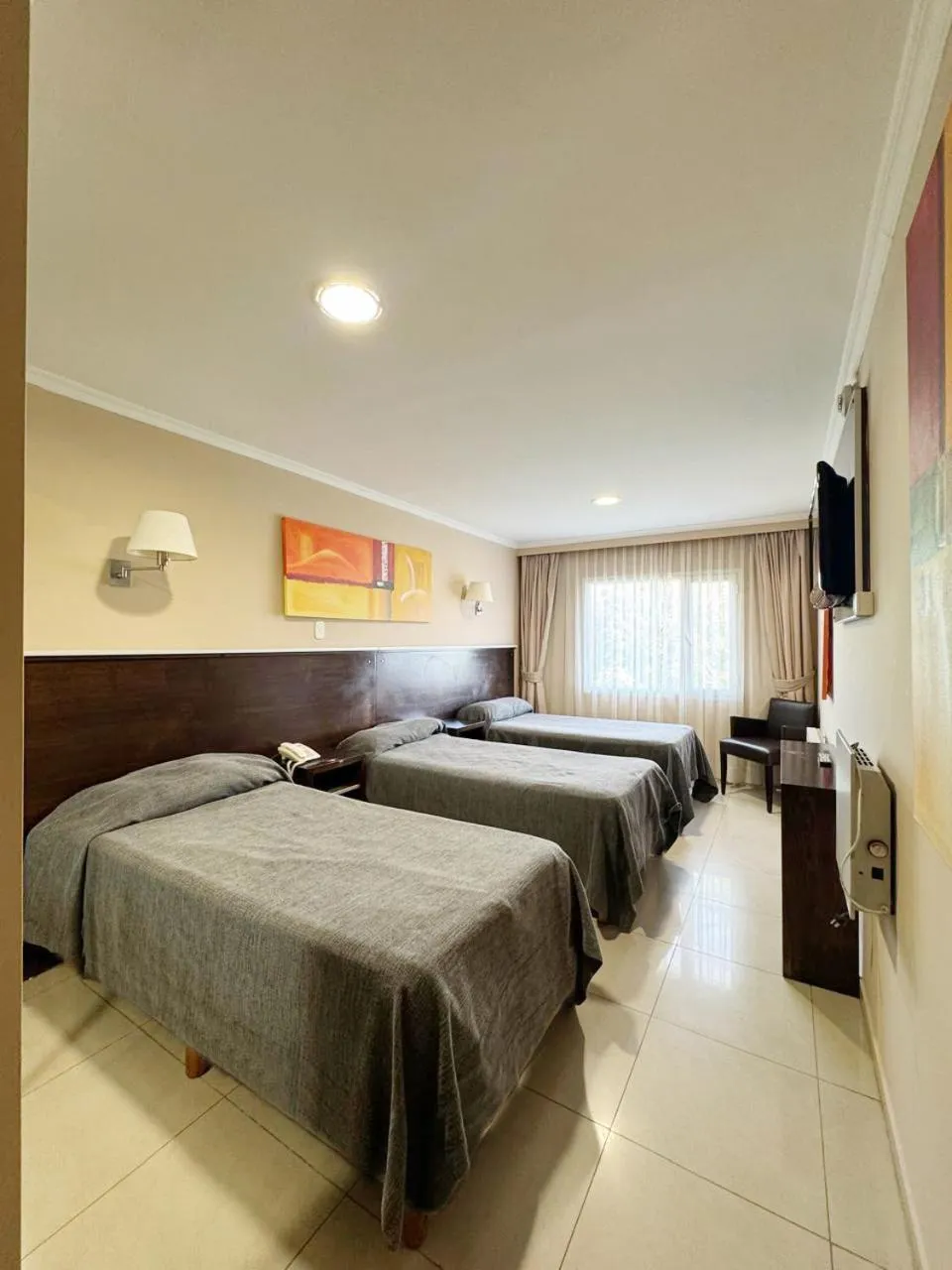 Photo of the whole room, Bed in Hotel Aire de Patagonia