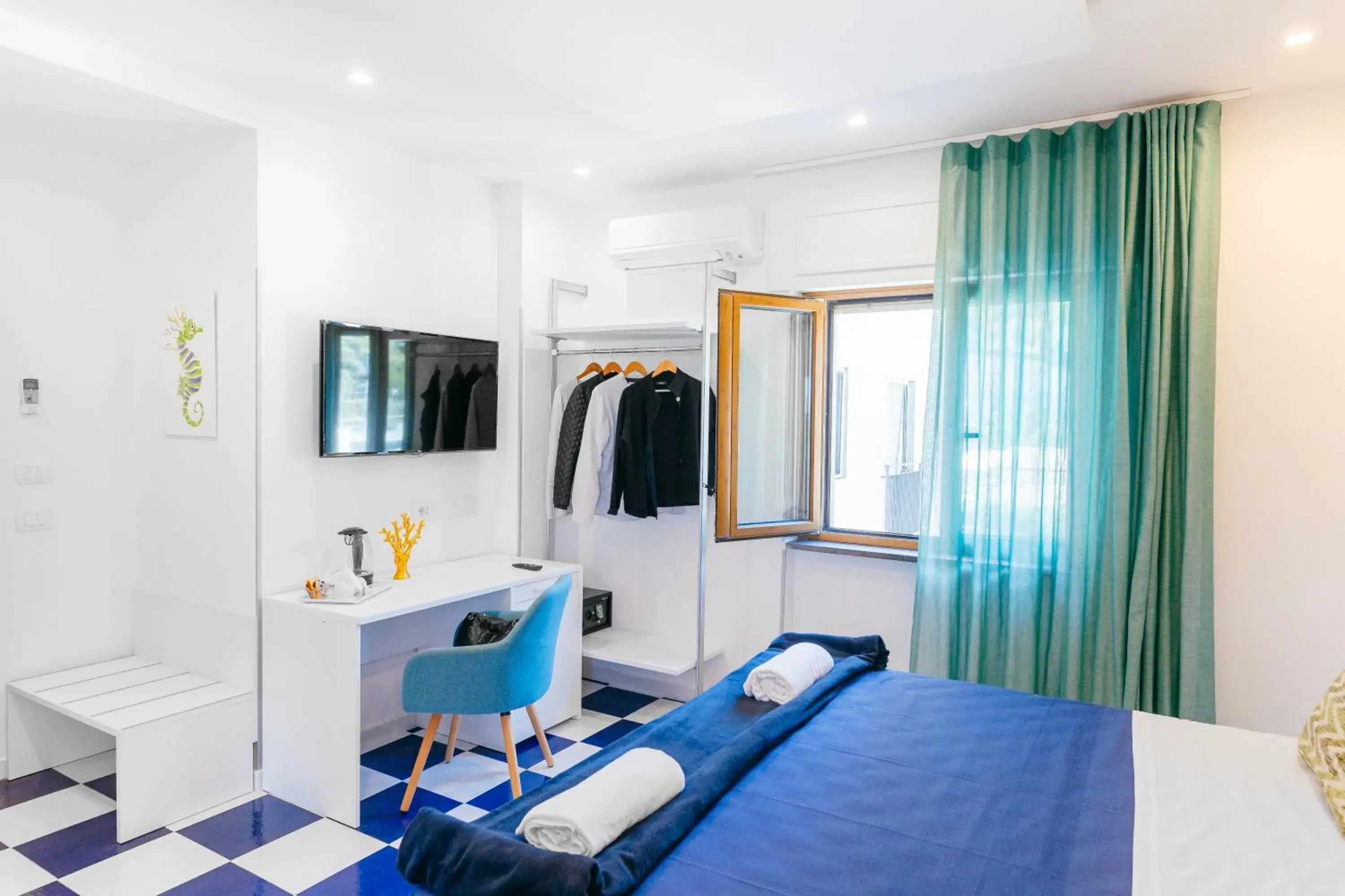 Double Room in Maison Serena Sorrento Double Room in Maison Serena Sorrento