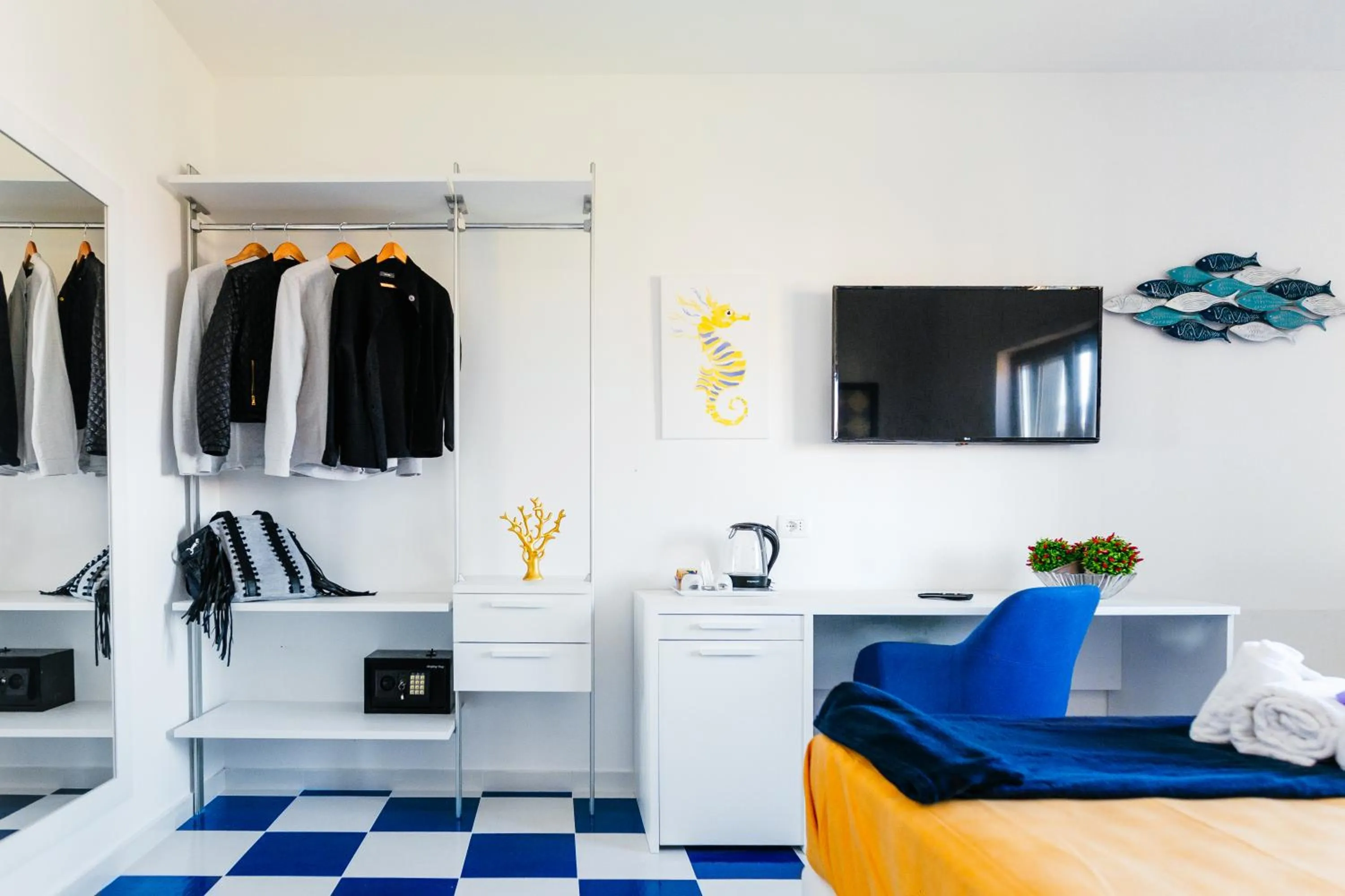 TV and multimedia in Maison Serena Sorrento