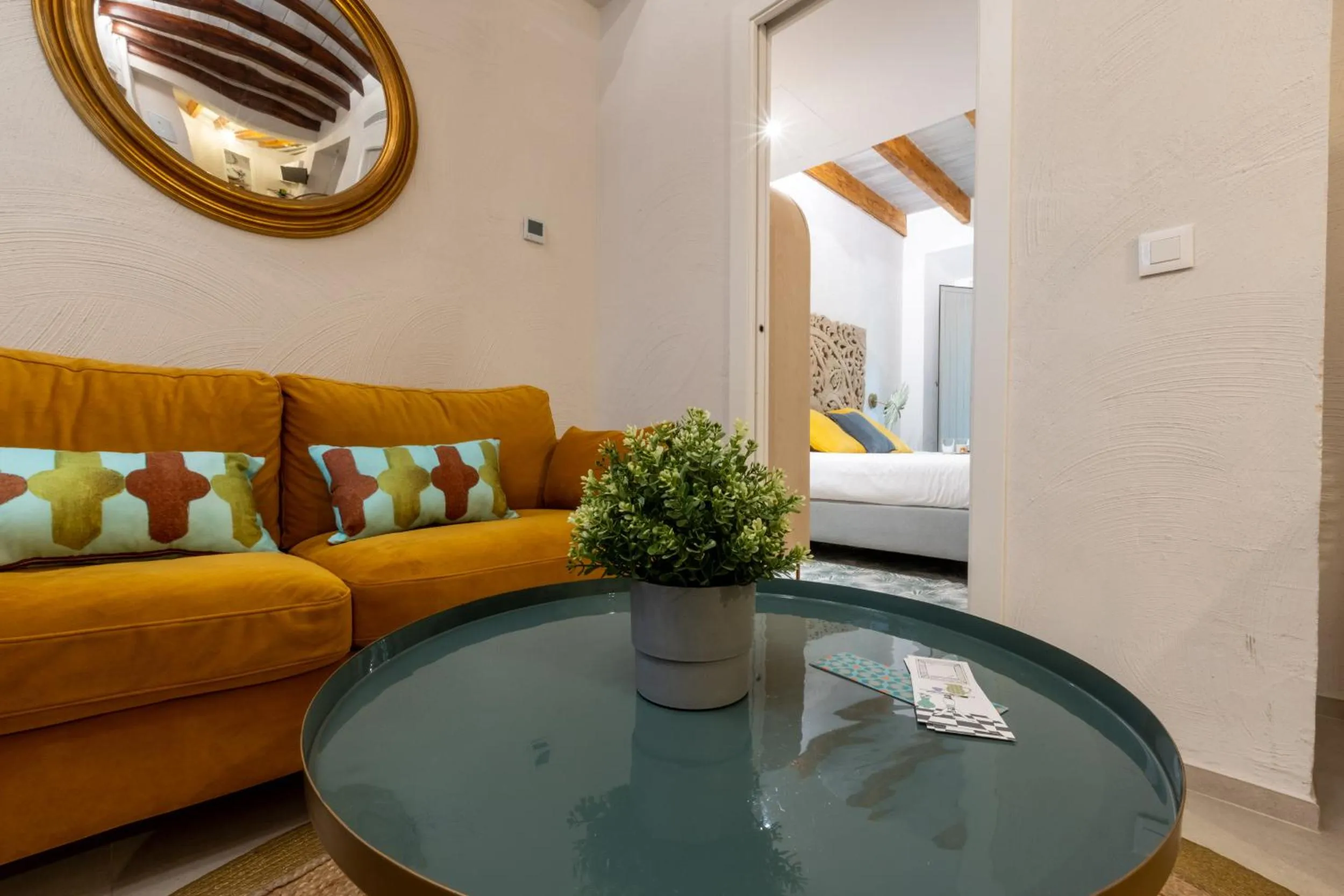 Seating area, Bed in Casa 95 Sevilla