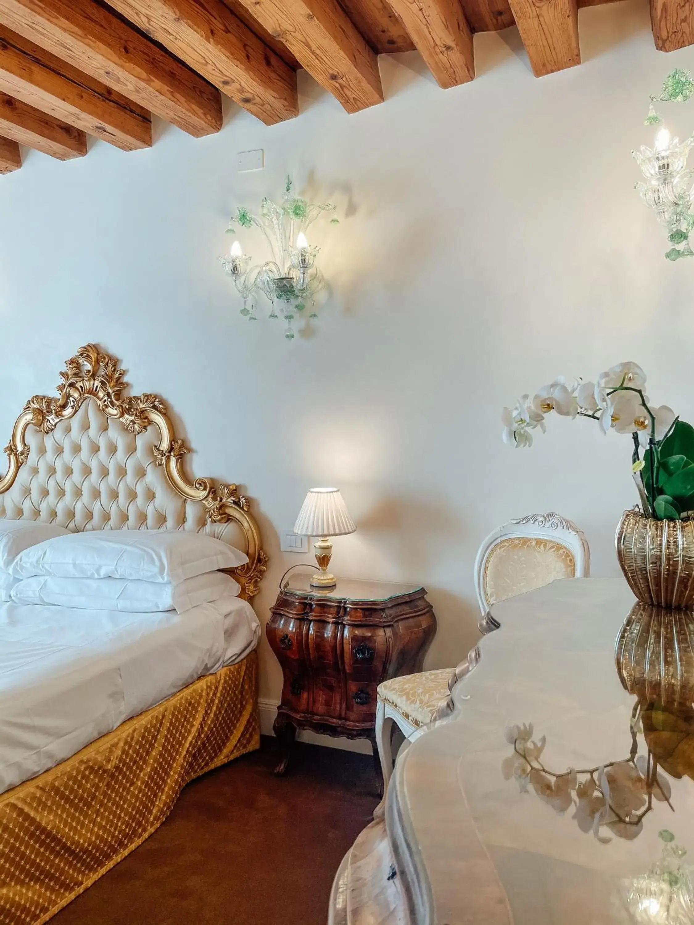 Two-Bedroom Apartment in Ai Savi di Venezia Two-Bedroom Apartment in Ai Savi di Venezia
