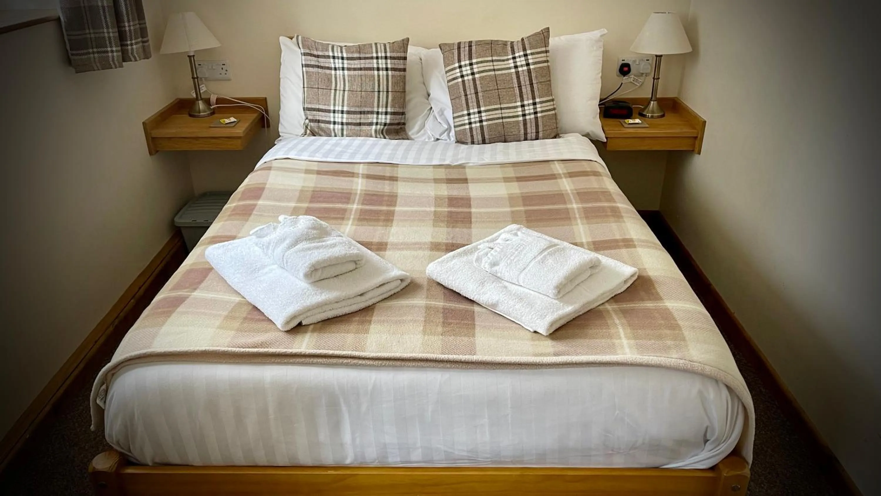Bed in The White Horse Inn, Clun