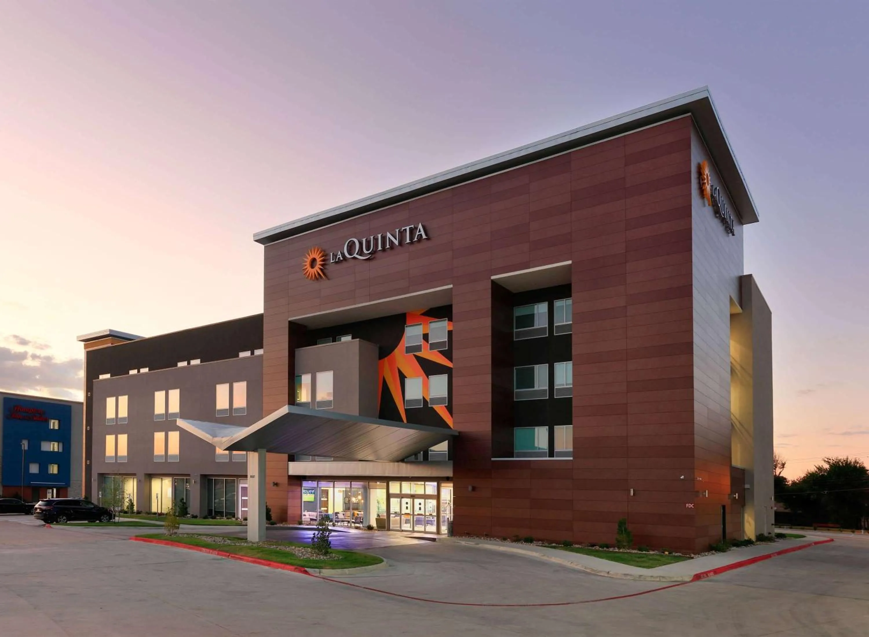 Property building in La Quinta Inn & Suites by Wyndham Dallas/Fairpark