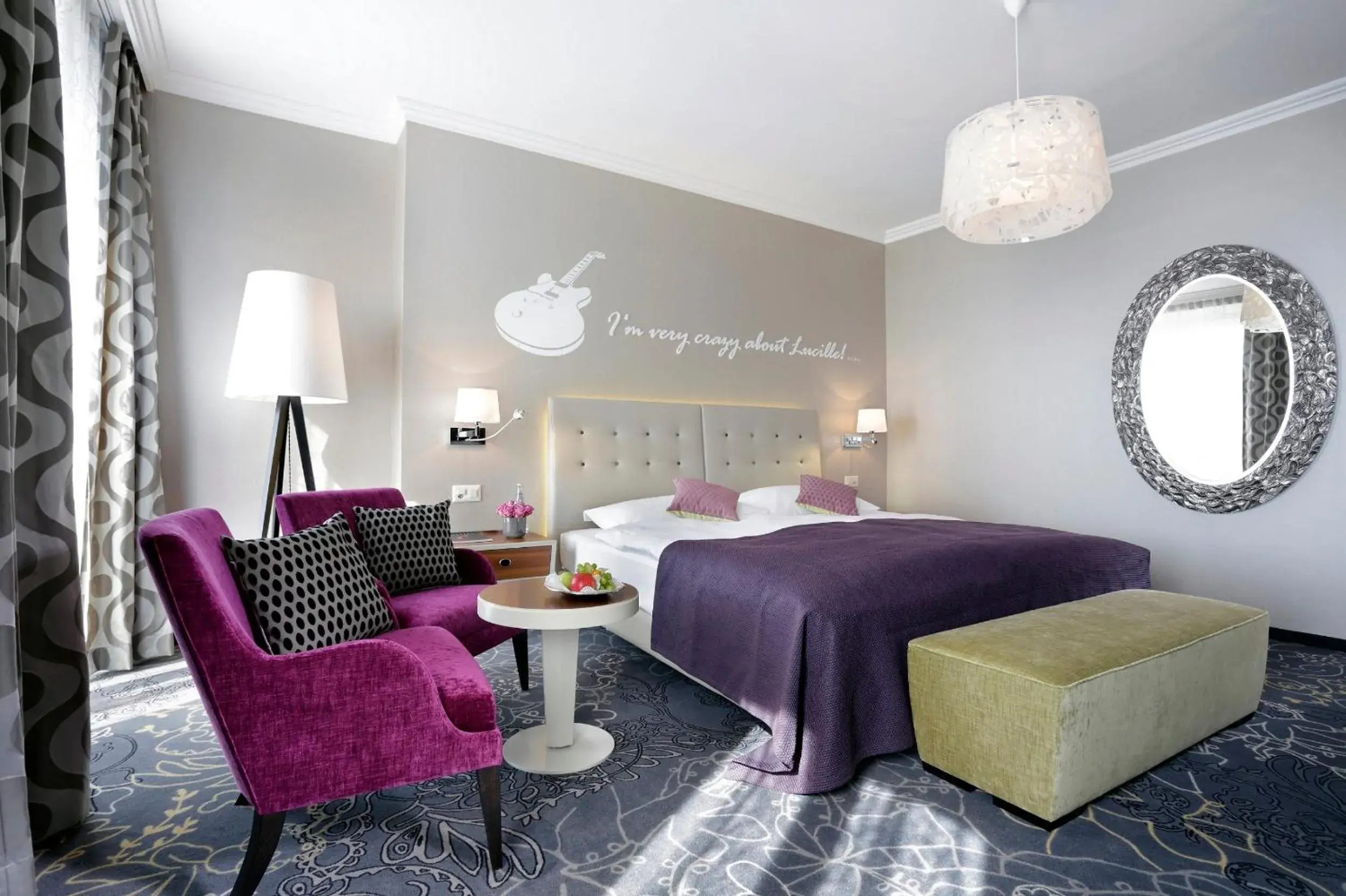 Bed in Hotel Schweizerhof Luzern Bed in Hotel Schweizerhof Luzern