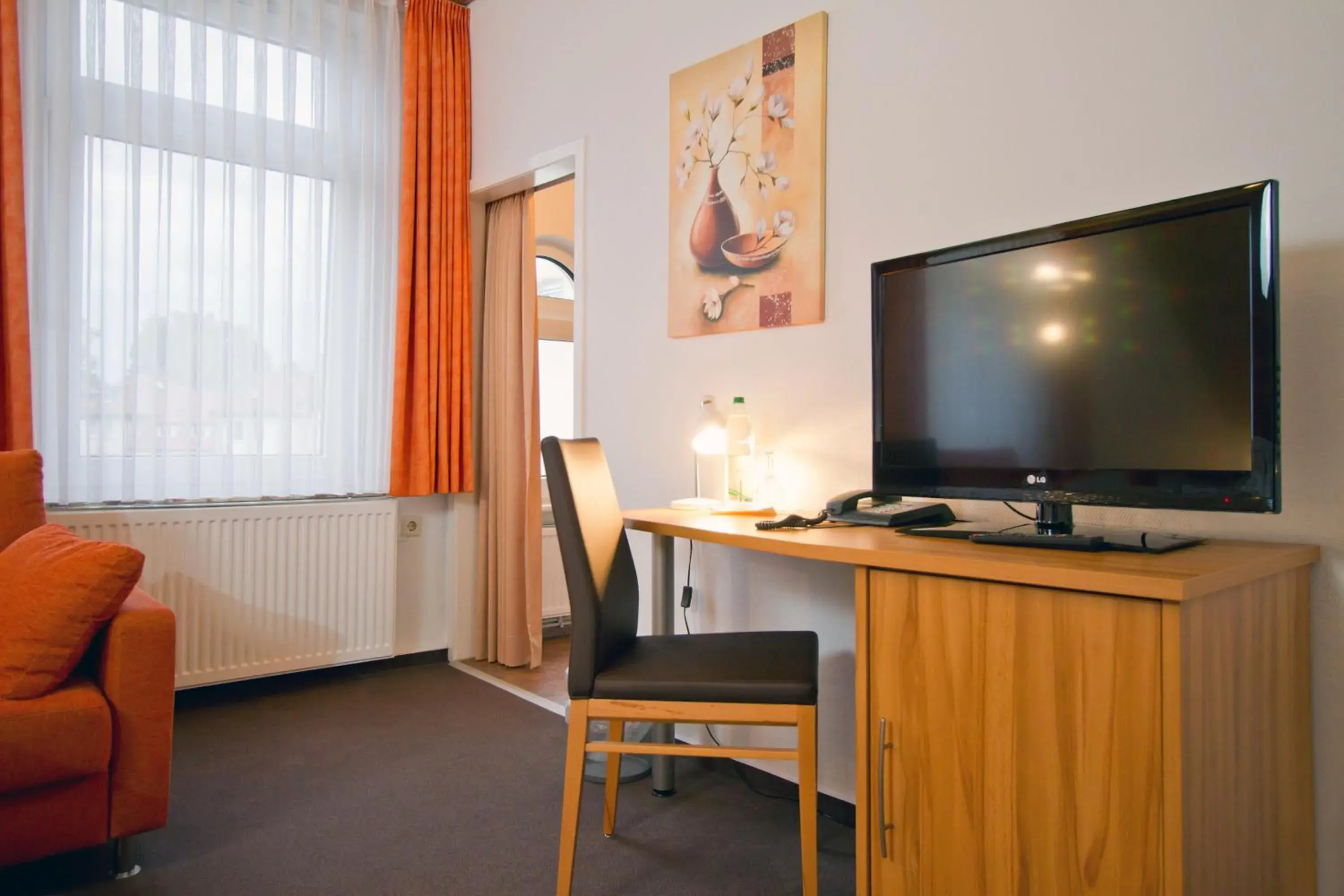 Superior Double Room with Extra Bed - single occupancy in Hotel Schaper Superior Double Room with Extra Bed - single occupancy in Hotel Schaper
