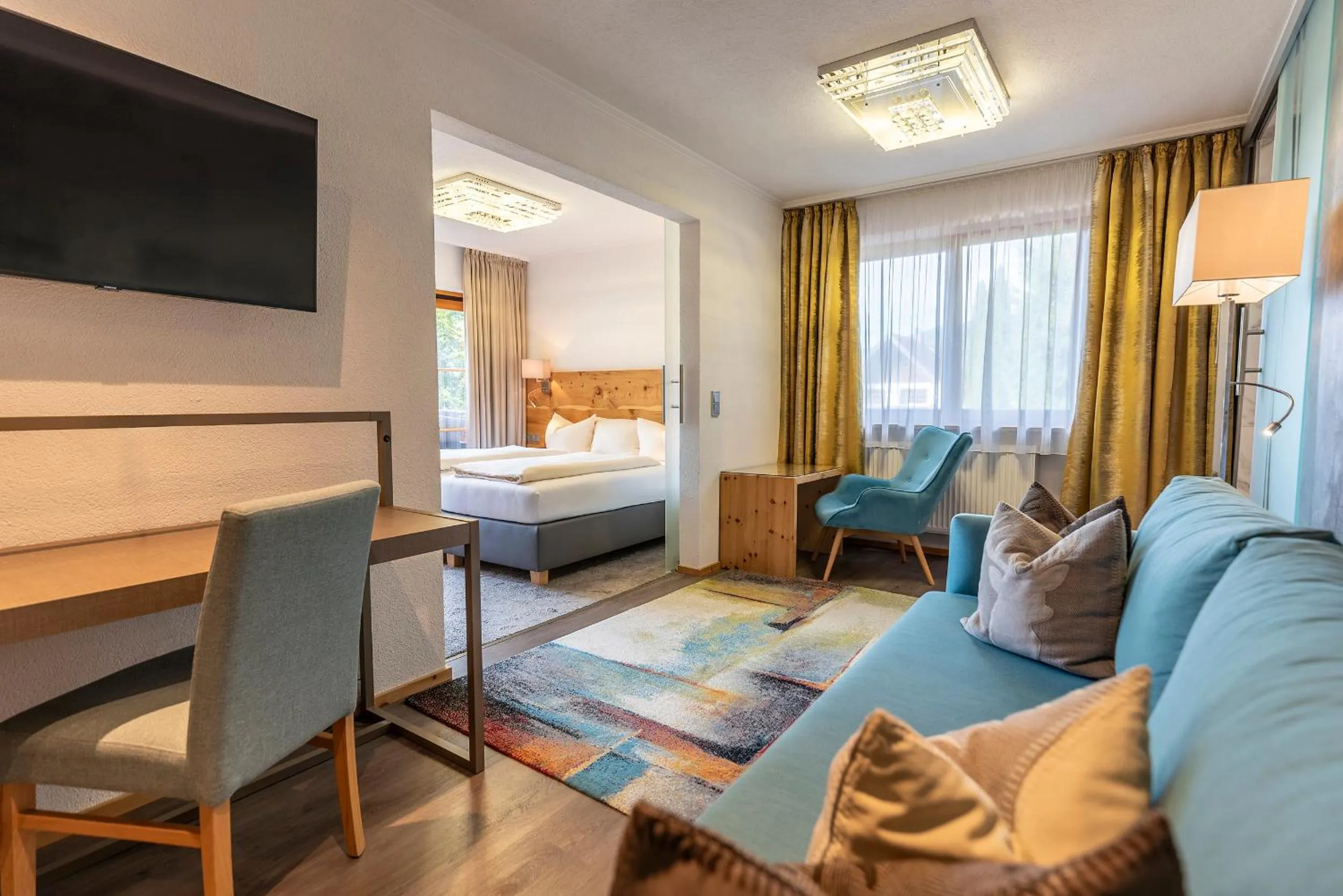 Photo of the whole room, Bed in ARNIKA Garni