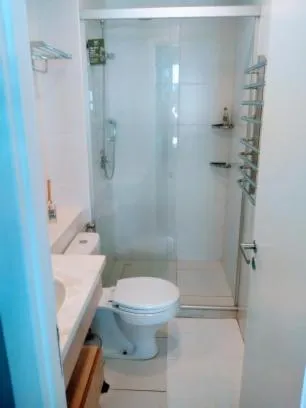 Bathroom in Salvador Mondial Flats