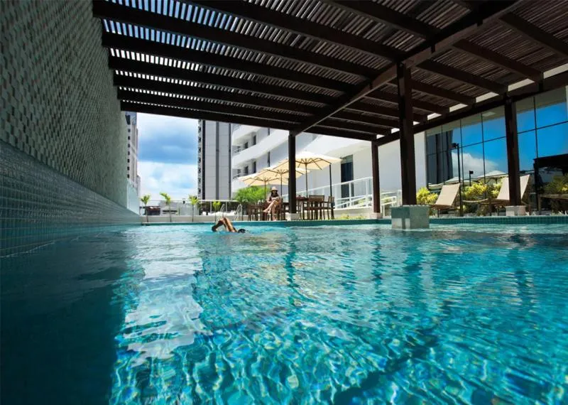 Swimming pool in Salvador Mondial Flats