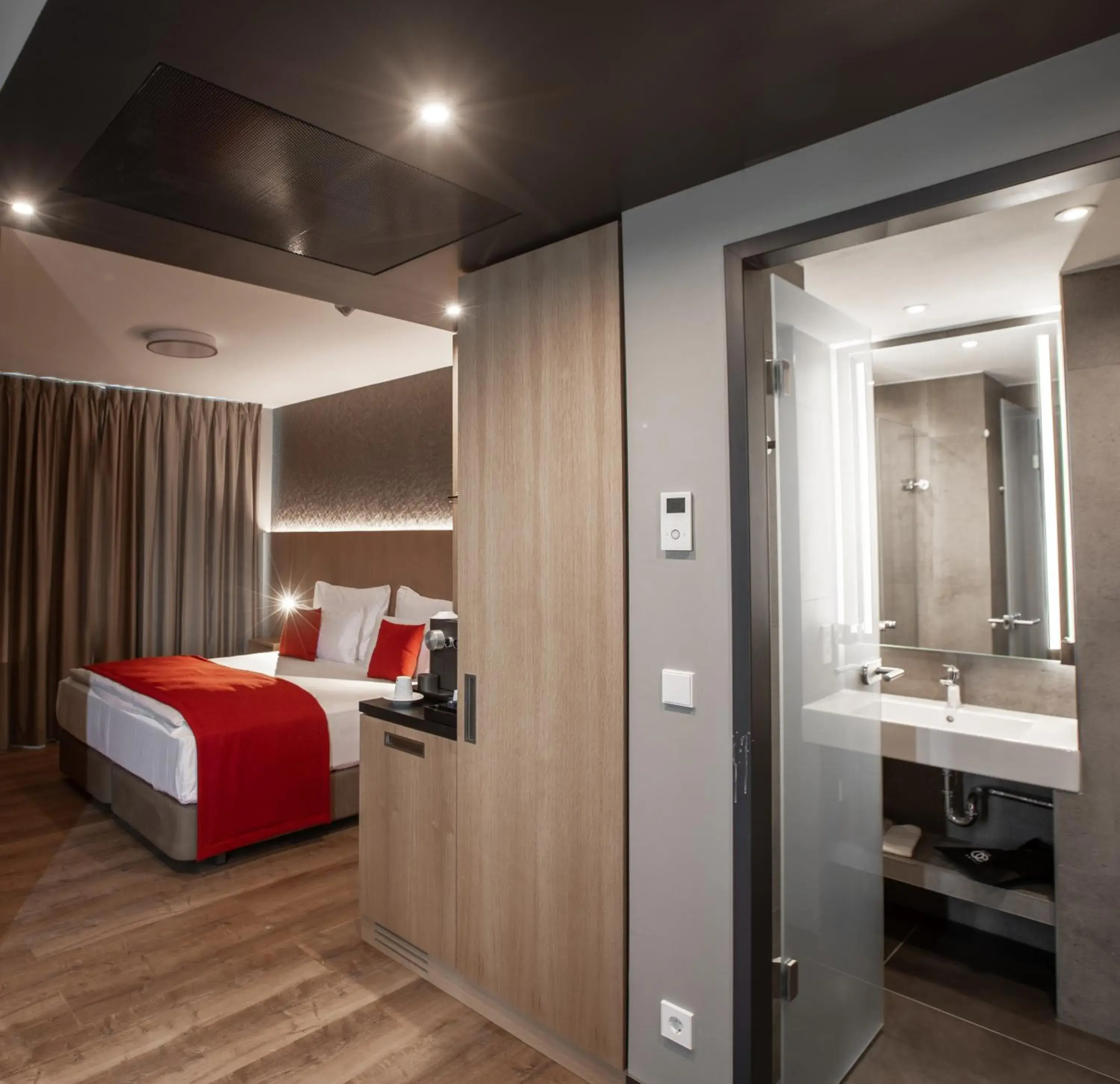 Photo of the whole room, Bed in Ocak Hotel Photo of the whole room, Bed in Ocak Hotel