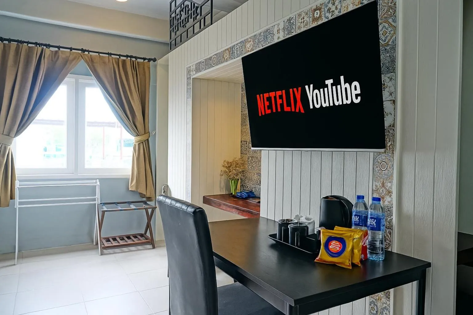 Montree Phuket Hotel