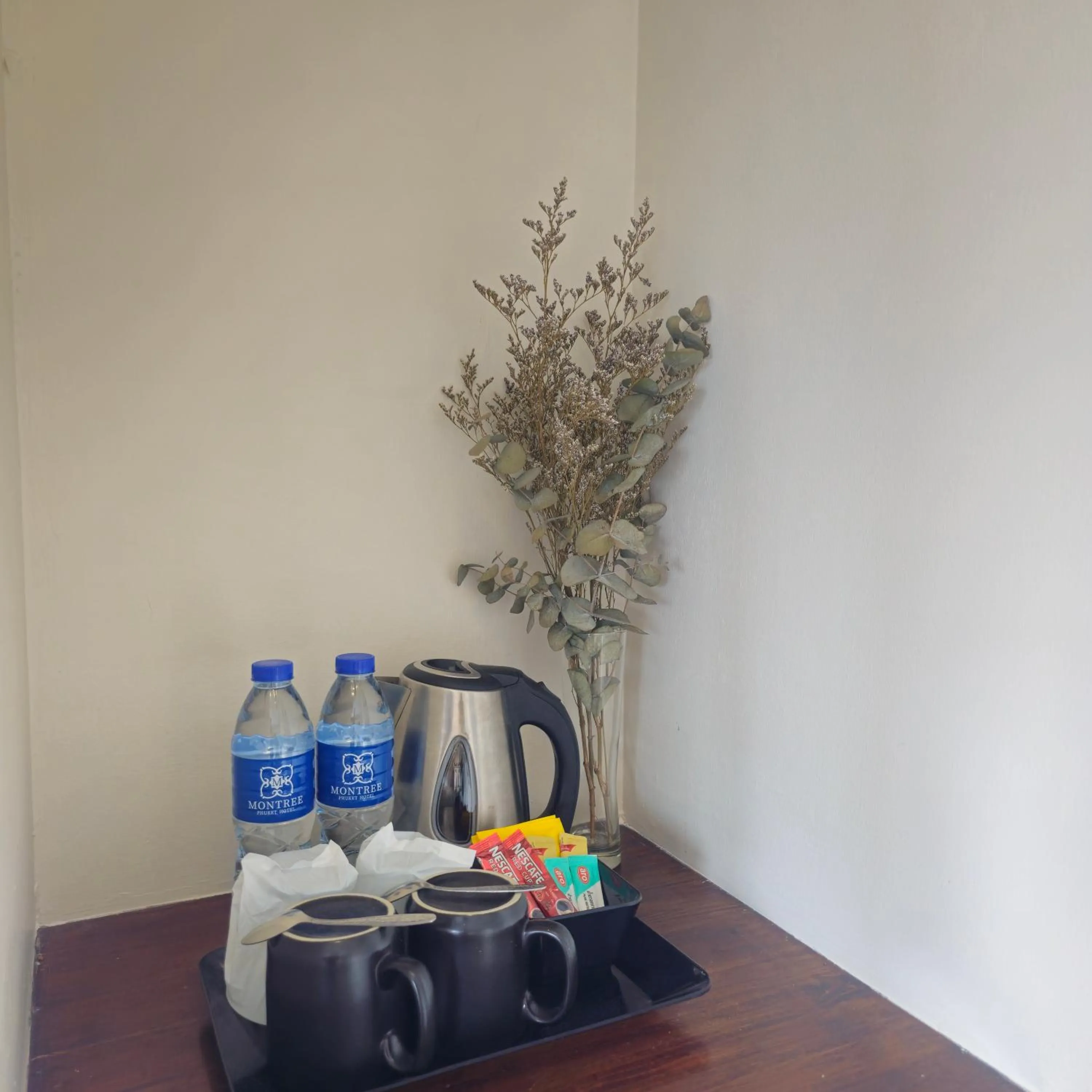 Montree Phuket Hotel