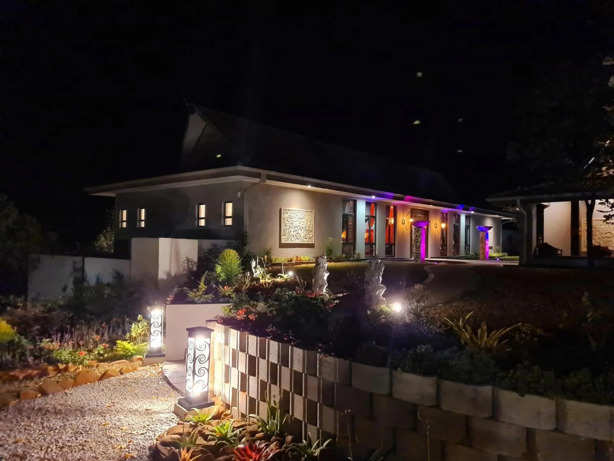 Facade/entrance in The Zarafa