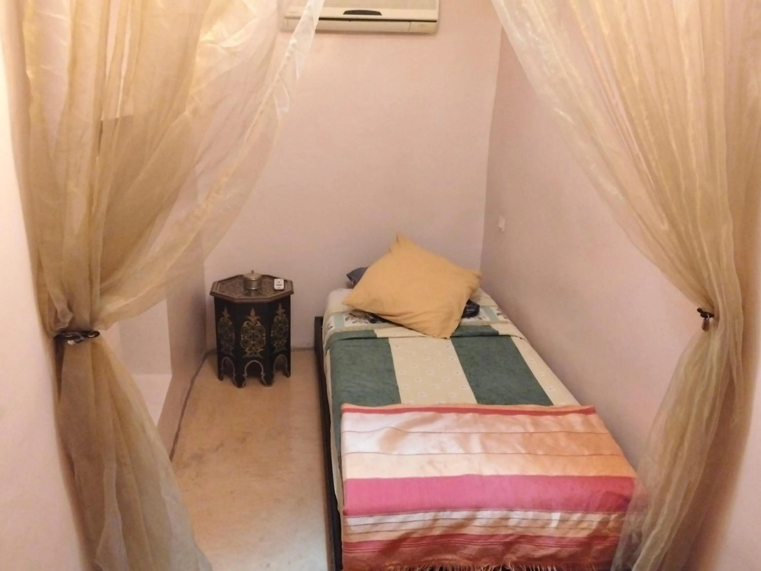 Bed in Riad Ahlsouss