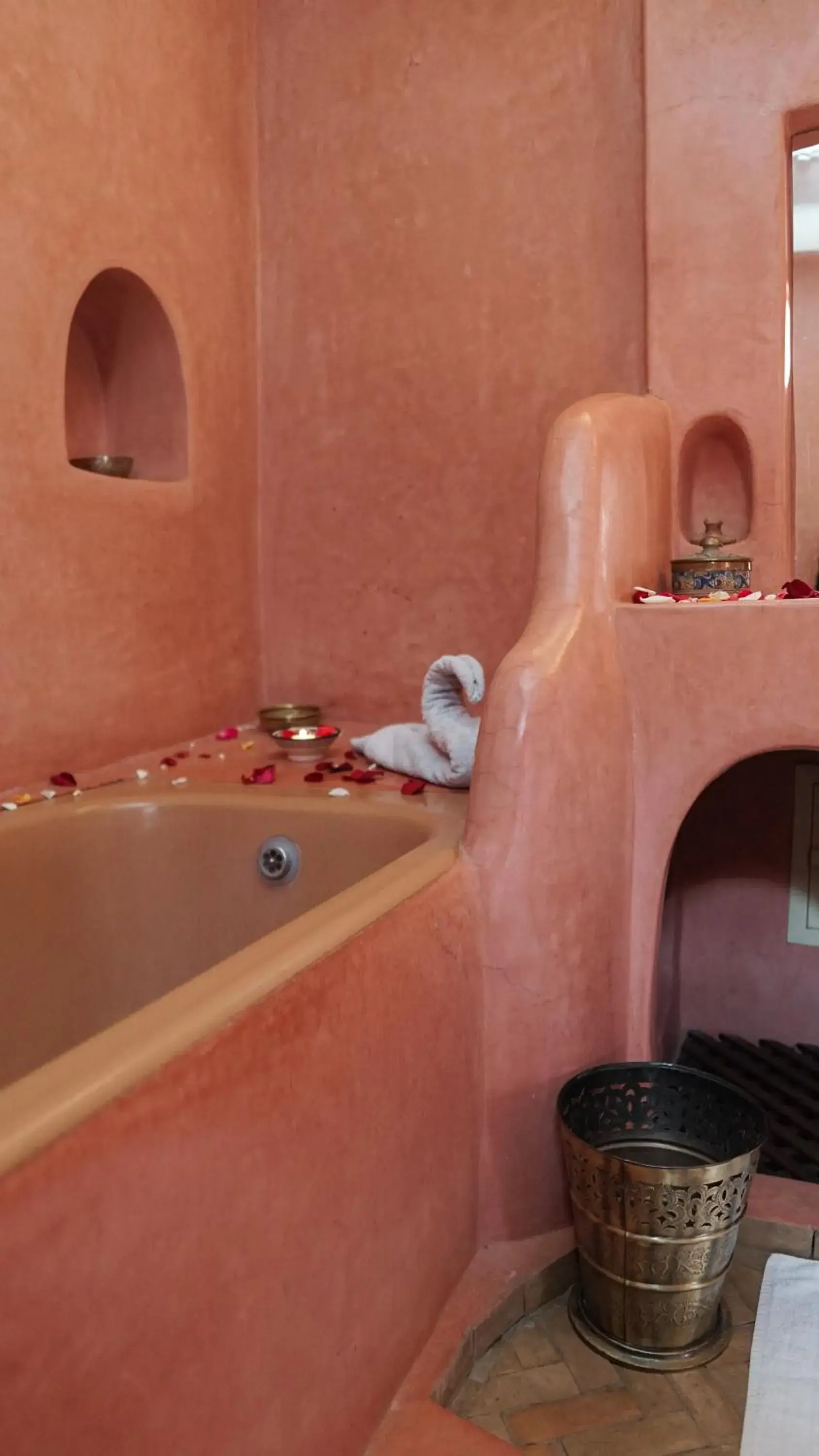 Double Room with Private Bathroom in Riad Ahlsouss Double Room with Private Bathroom in Riad Ahlsouss