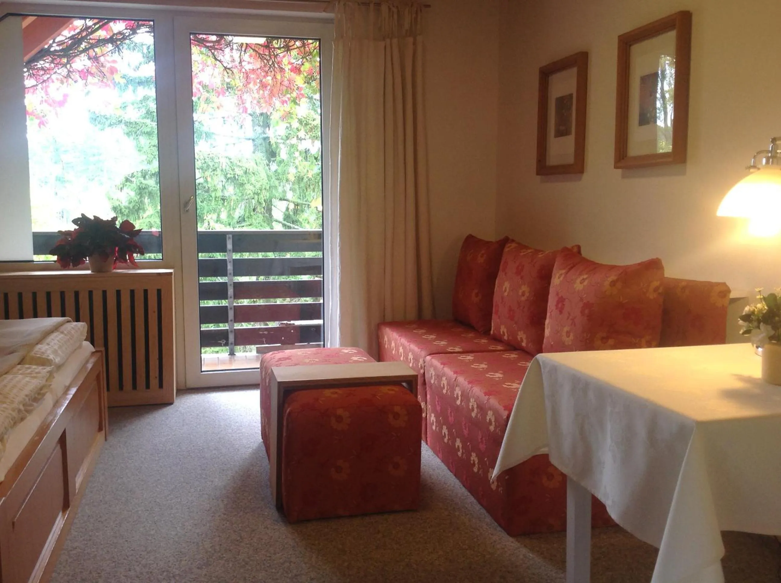 Photo of the whole room in Hotel Barbara