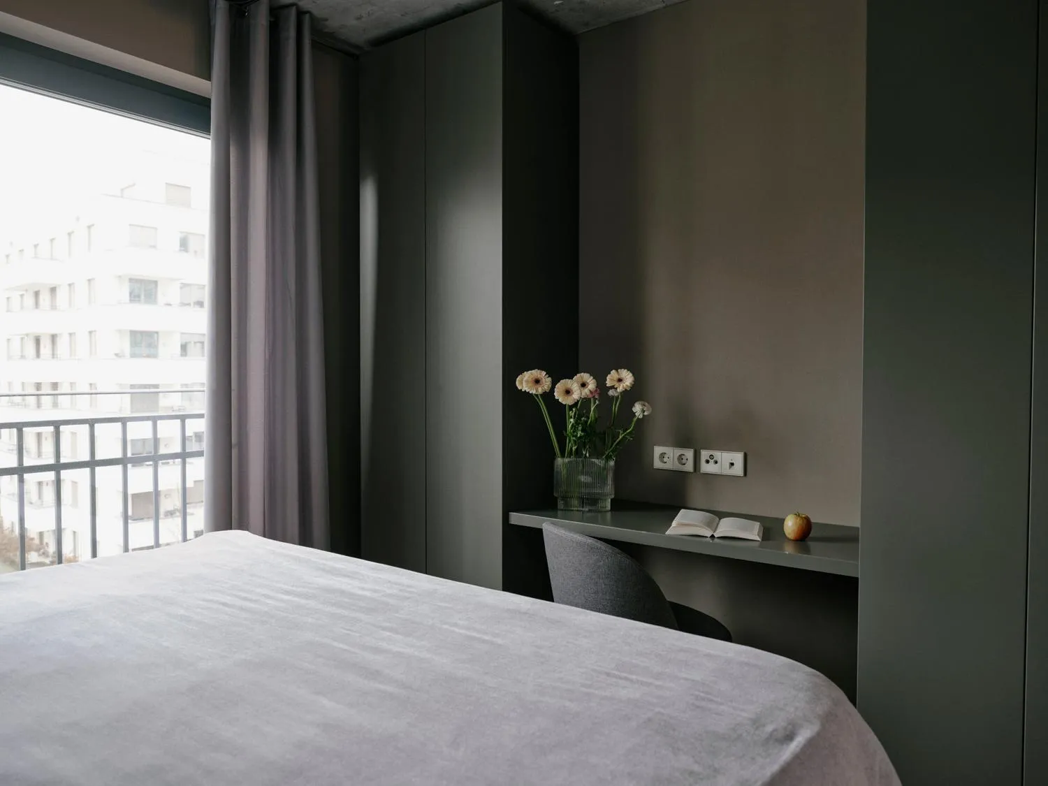 Photo of the whole room, Bed in Art Apartments