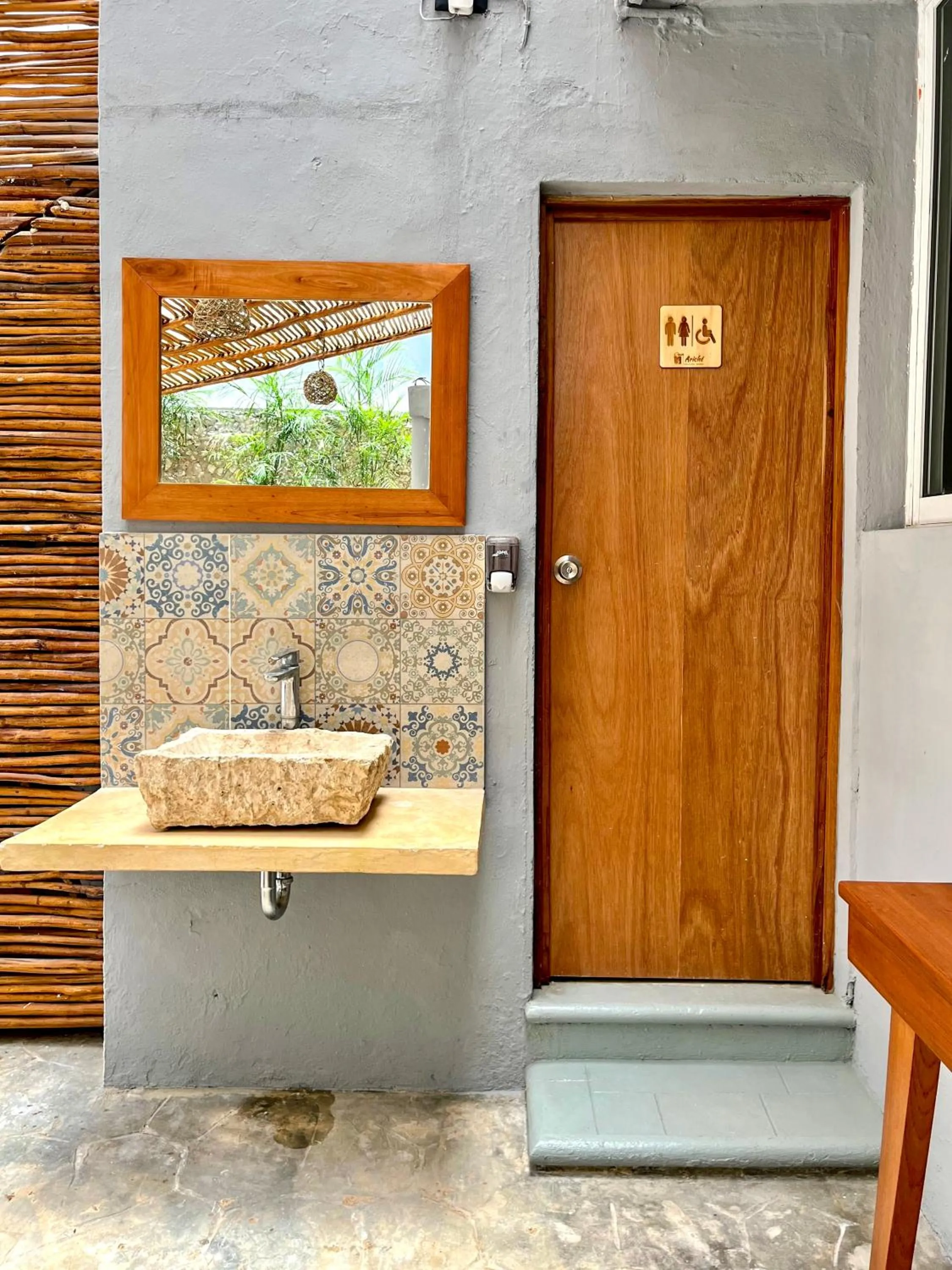 Bathroom in Ariché Valladolid Hotel & Hostal