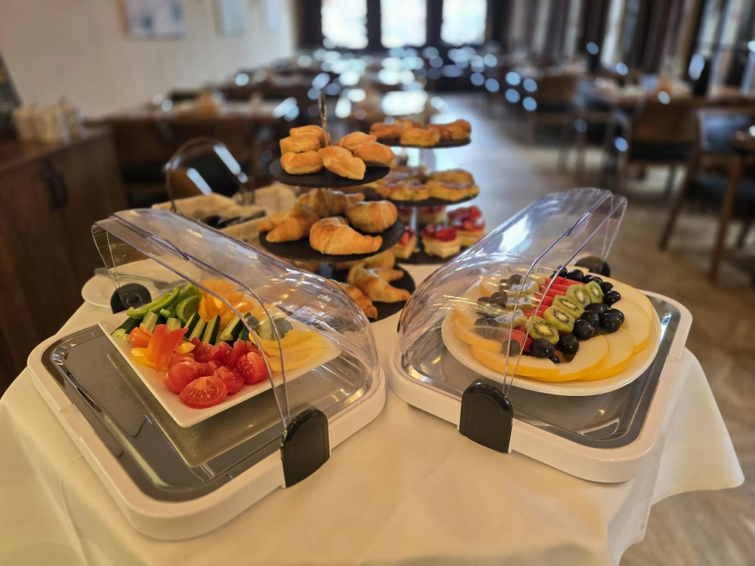 Breakfast in Hotel Zur Goldenen Sonne