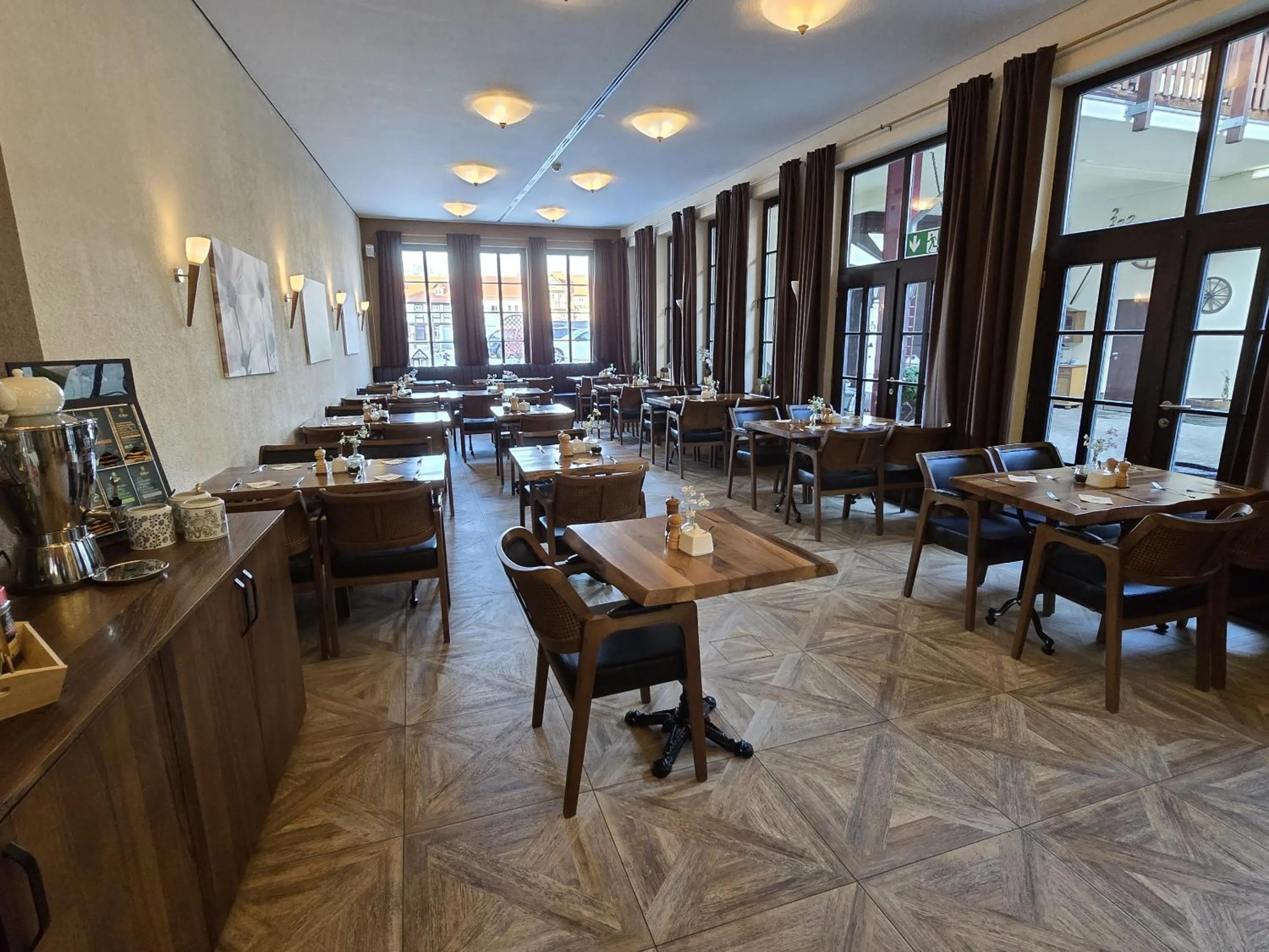 Breakfast in Hotel Zur Goldenen Sonne