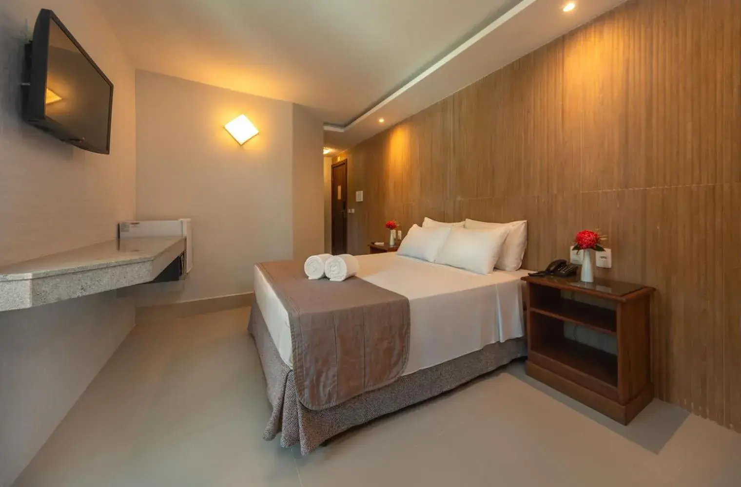 Bed in Quinta do Sol Lite Praia Hotel Bed in Quinta do Sol Lite Praia Hotel