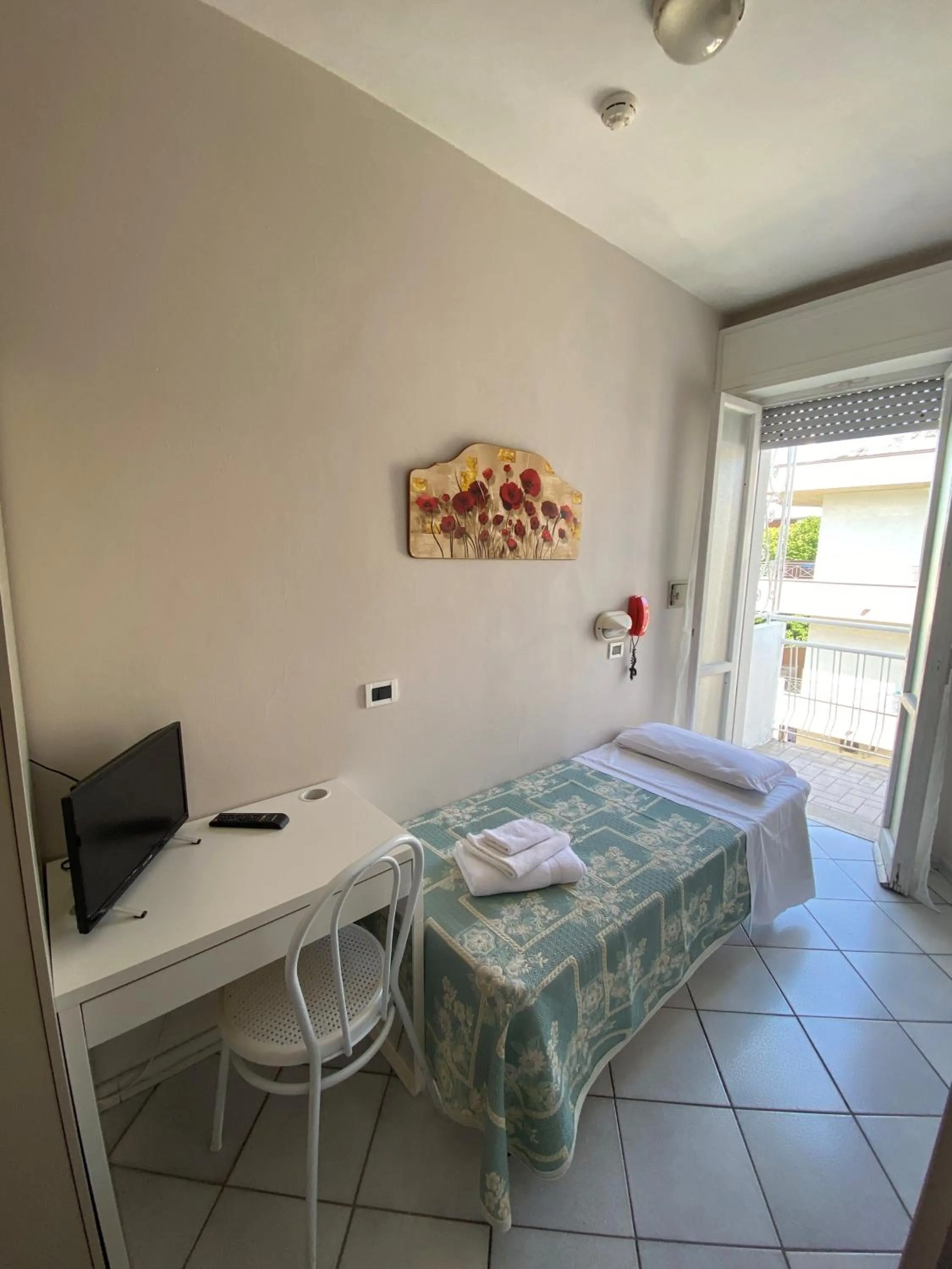 Bedroom, Bed in Family Hotel Las Vegas