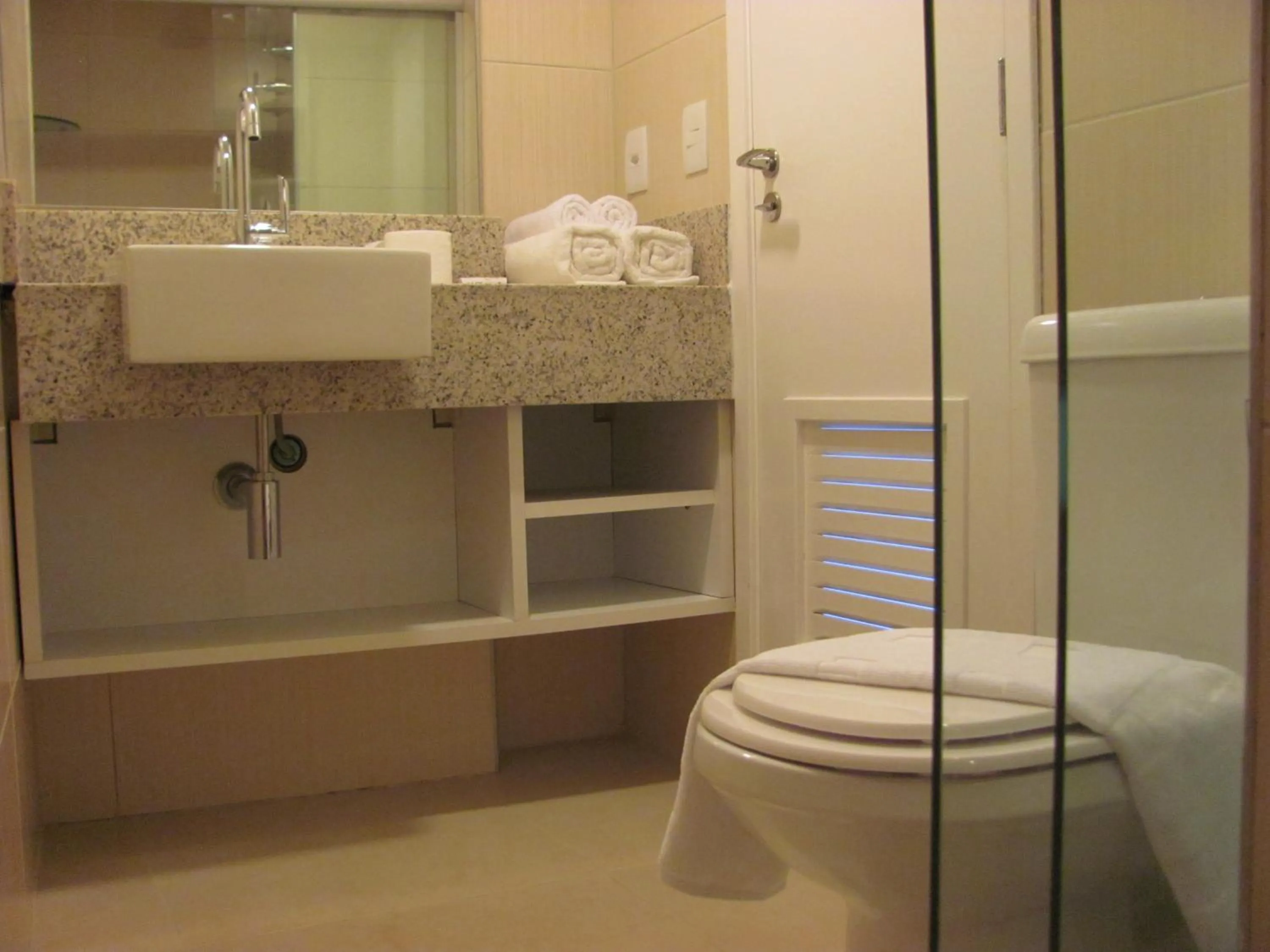 Bathroom in Fortaleza VIP Experience
