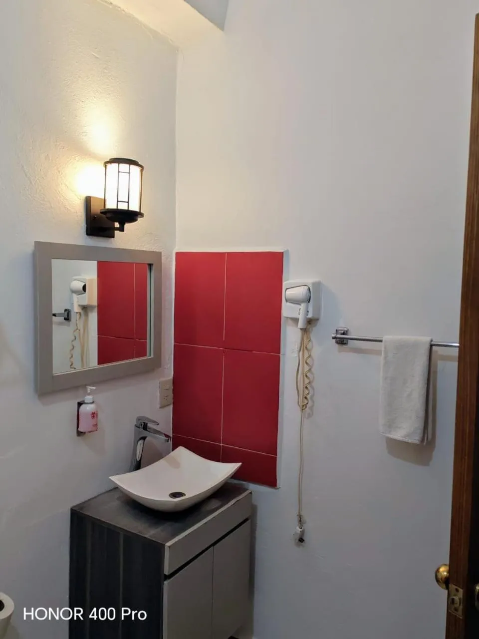 Bathroom in Hotel Posada el Cid