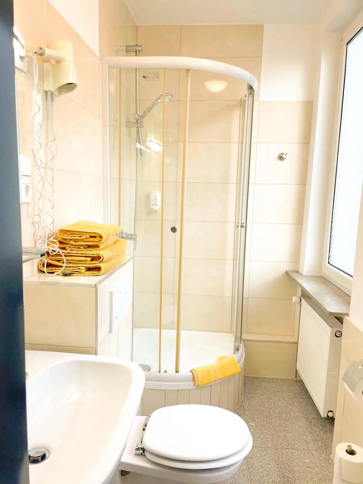 Shower in Parkhotel Friedrichstrasse