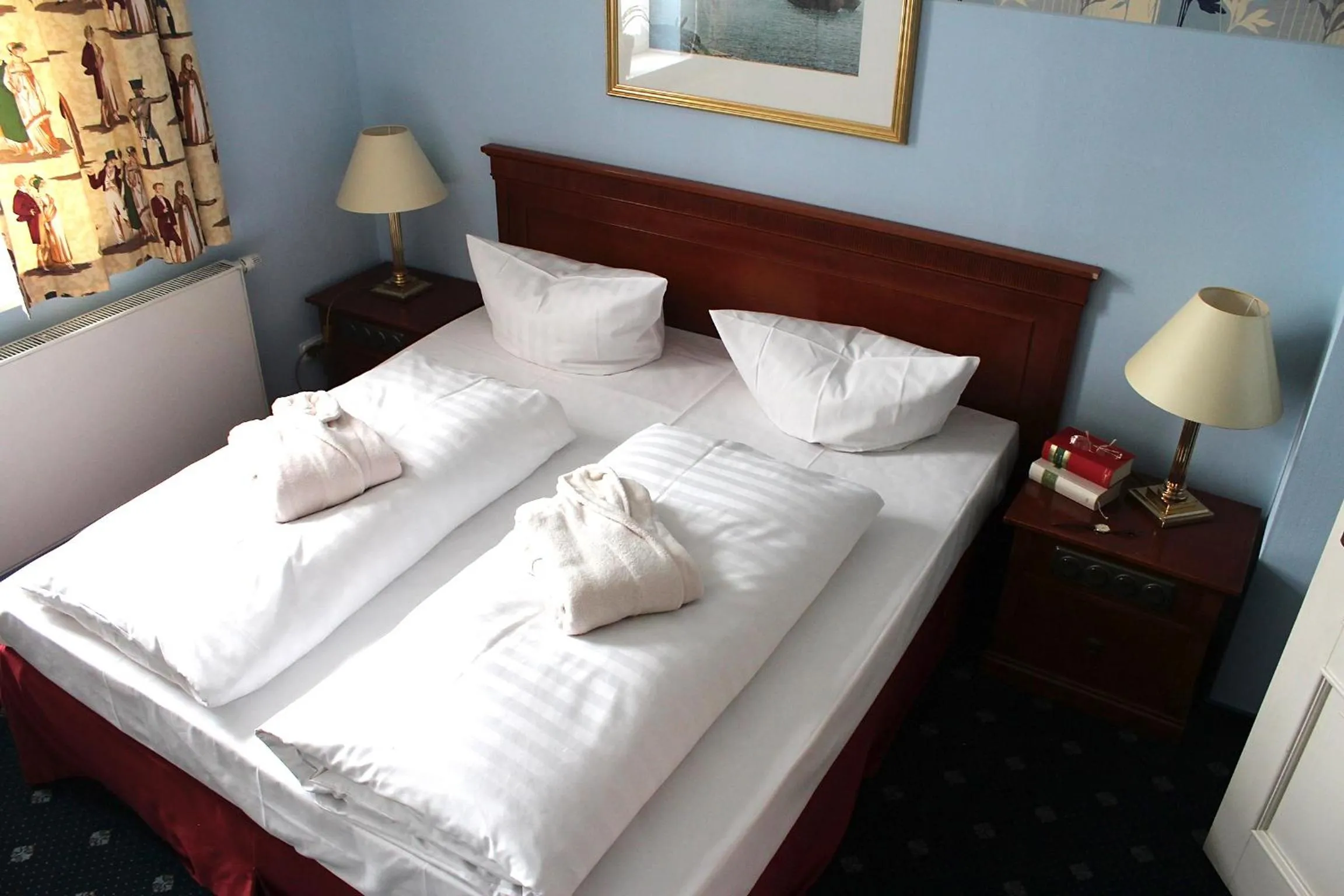 Bed in Parkhotel Fischer