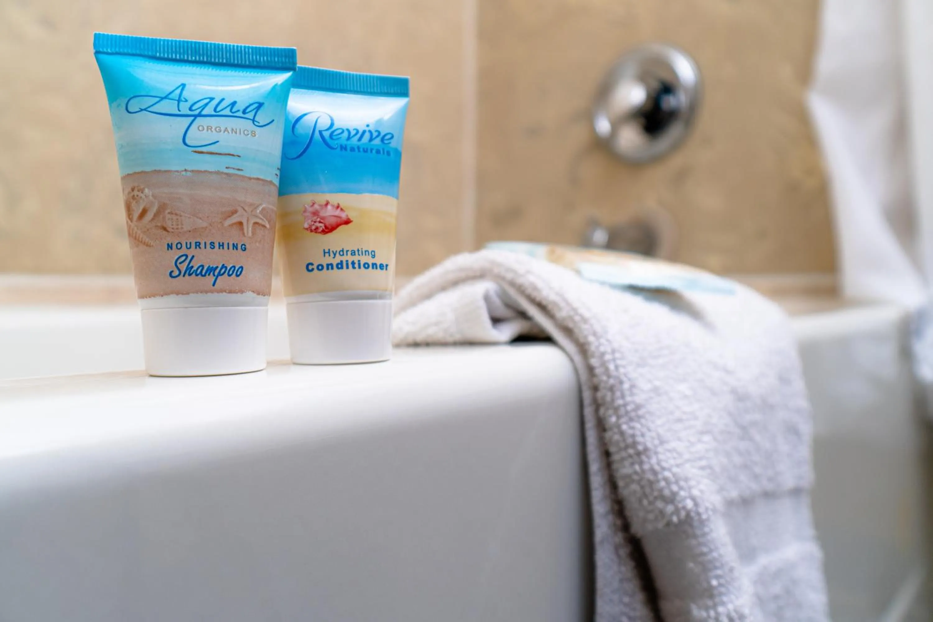 Bathroom in Sevilla Inn Kissimmee- Near Disney