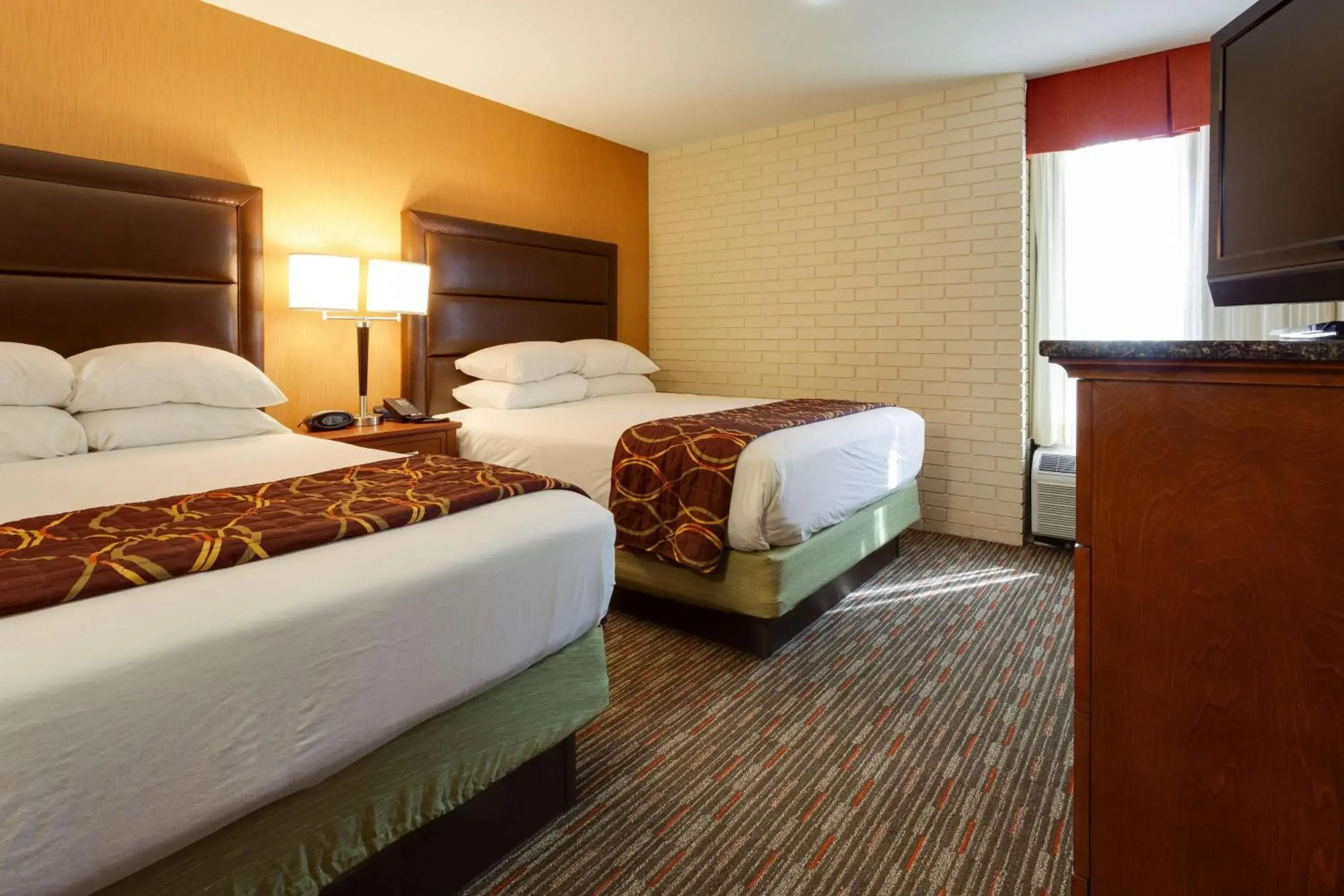 Bedroom, Bed in Drury Inn & Suites Denver Tech Center Bedroom, Bed in Drury Inn & Suites Denver Tech Center