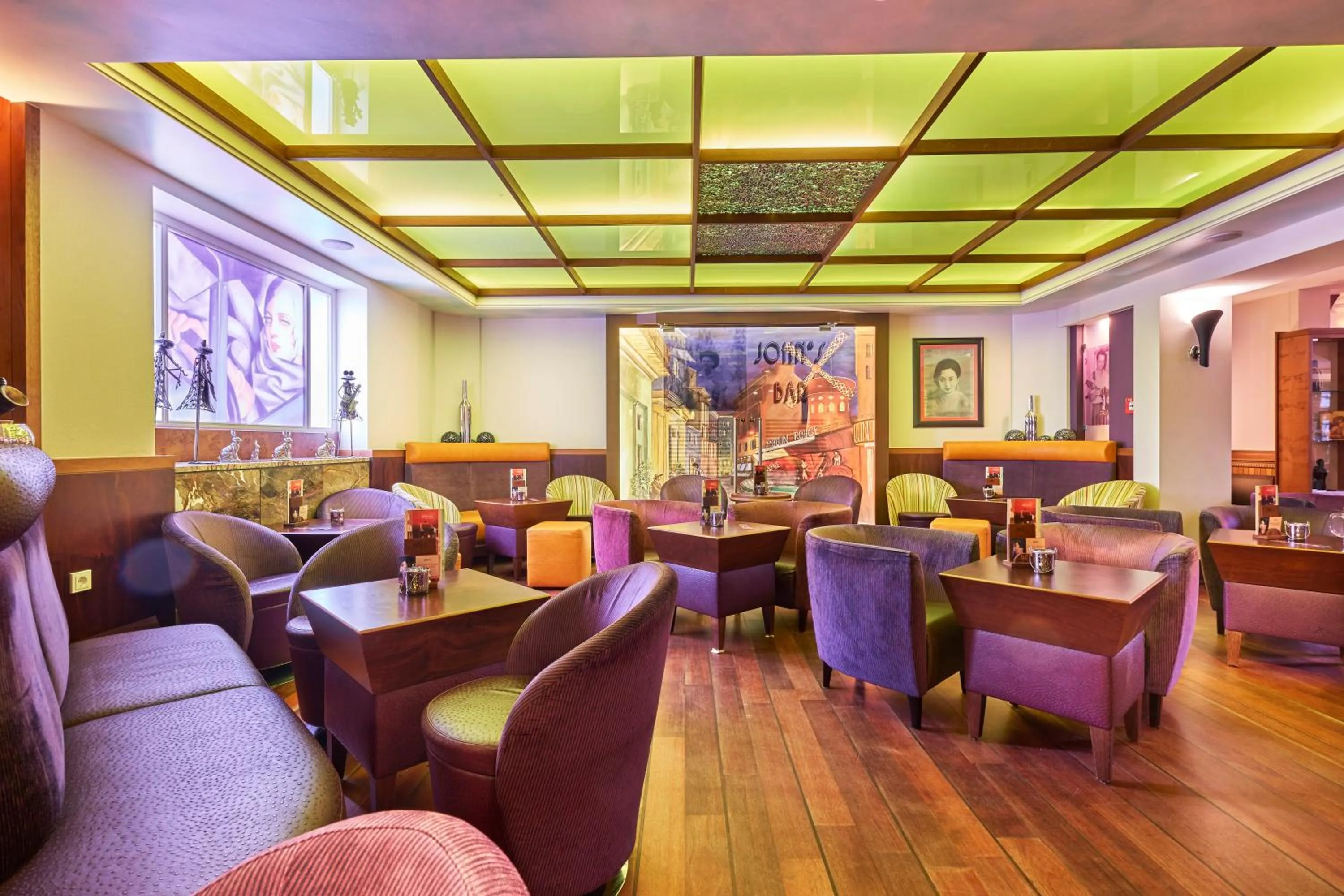 Lounge or bar in Spirit & SPA Birkenhof am Elfenhain