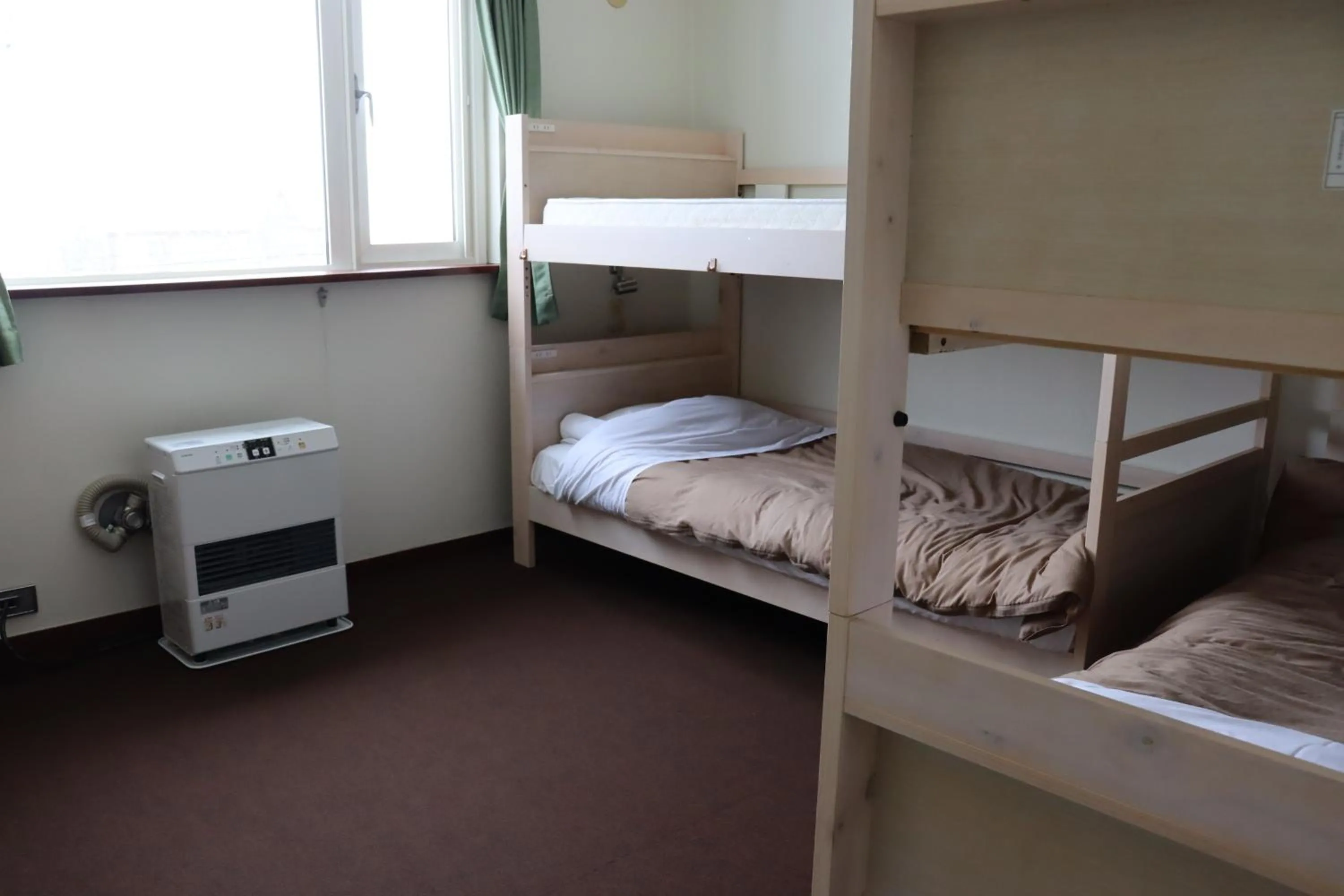 bunk bed, Bed in Niseko OAC Lodge