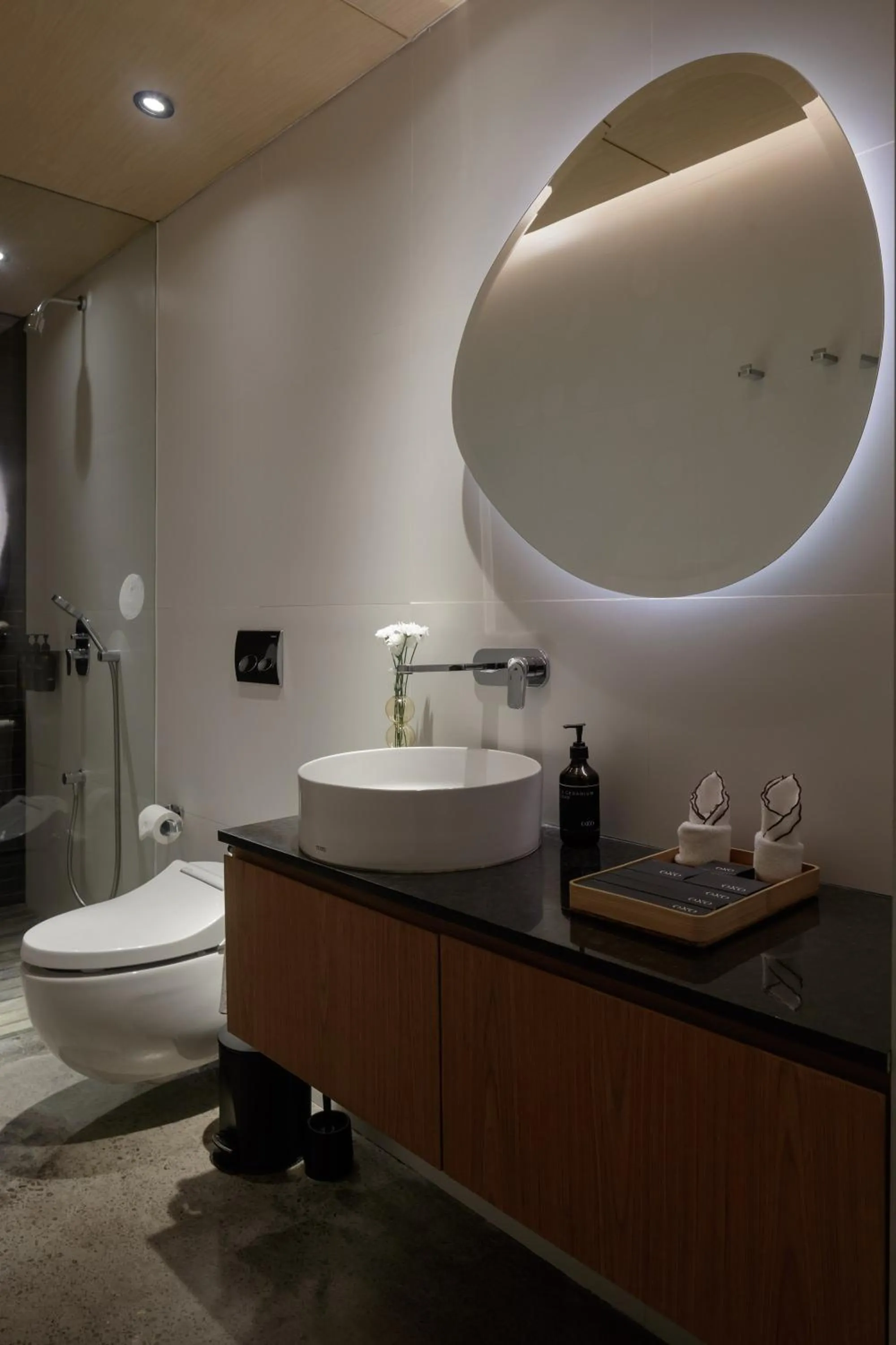 Bathroom in OXO Townhouses Umalas