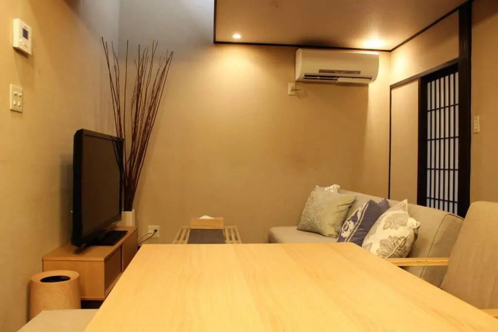 Nadeshiko House