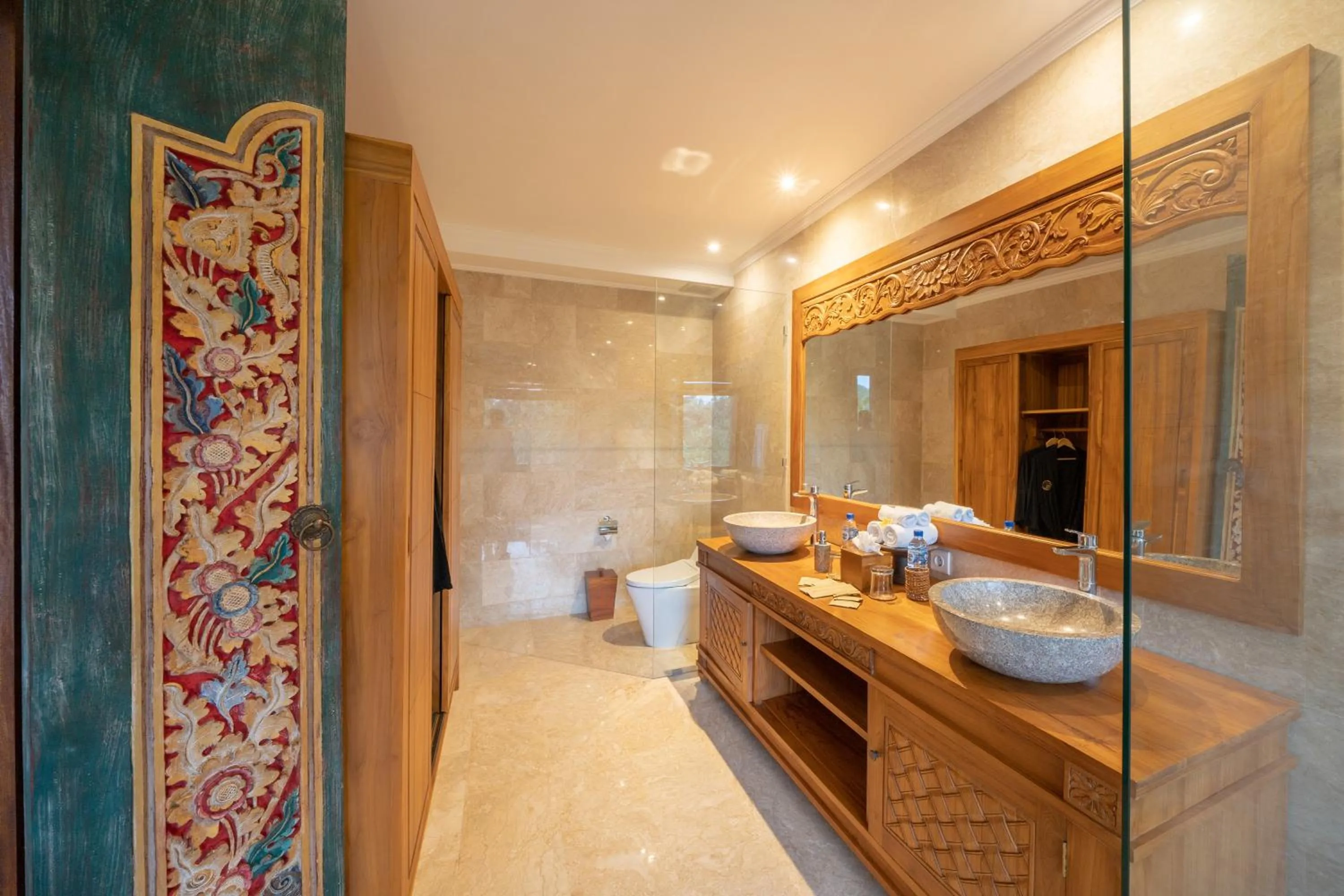 Toilet in GK Bali Resort