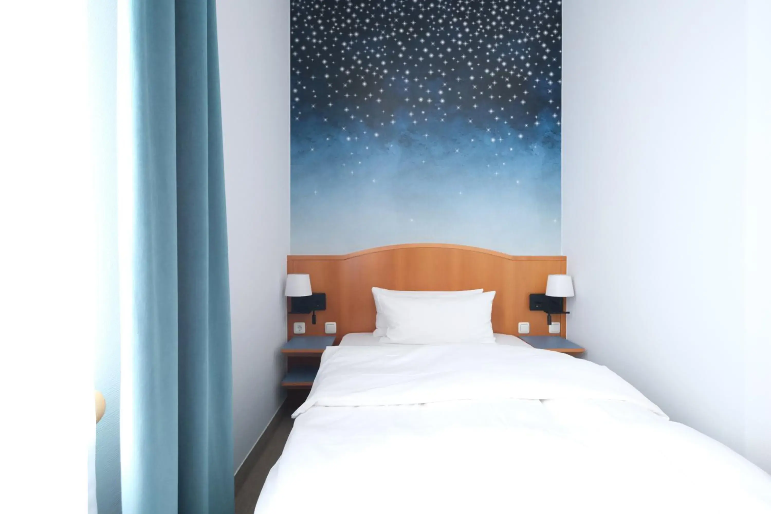 Small Single Room in Hotel Das Lola Small Single Room in Hotel Das Lola