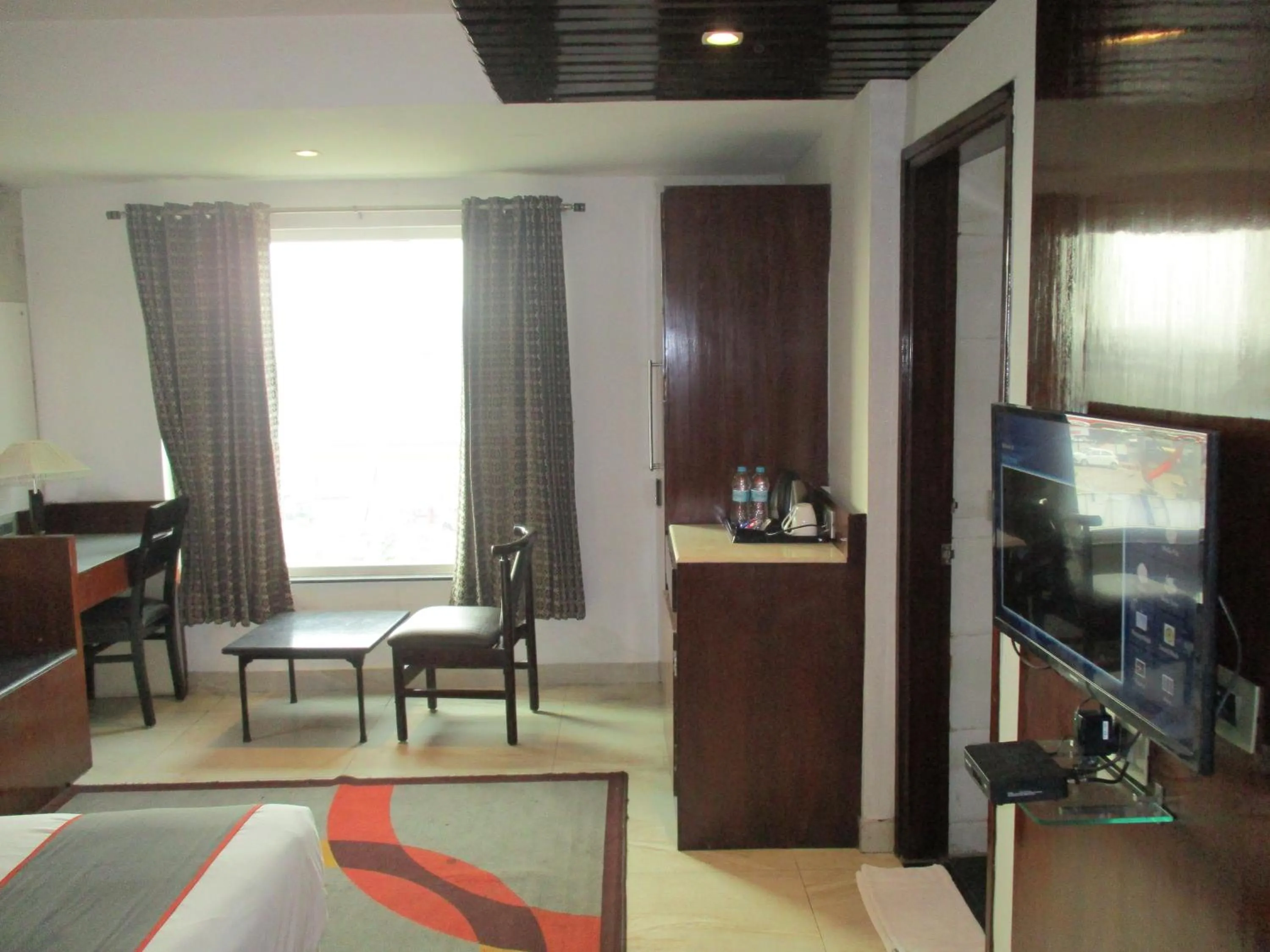 TV and multimedia, Bed in Broadway Inn