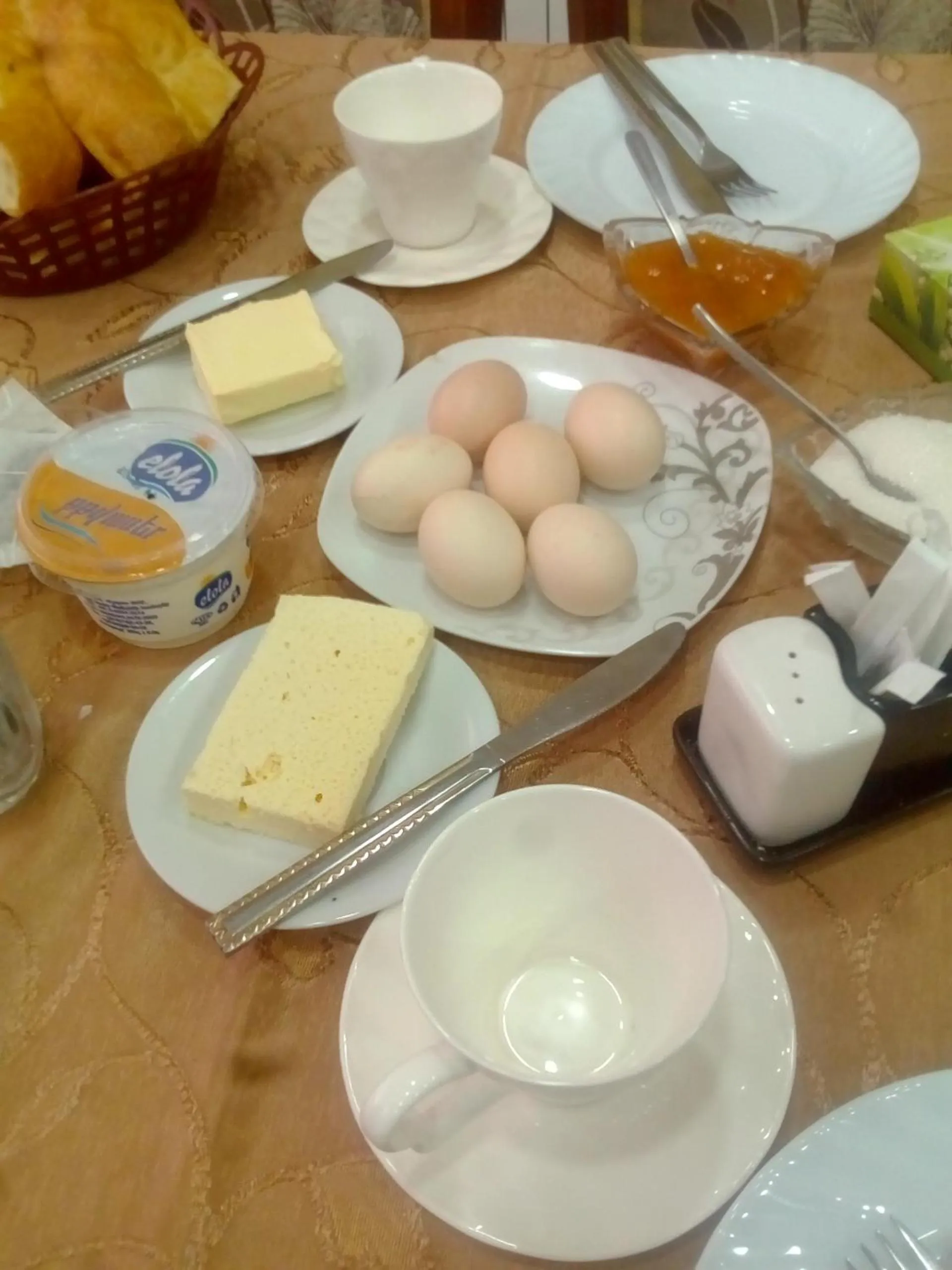 Breakfast in Hotel Noy