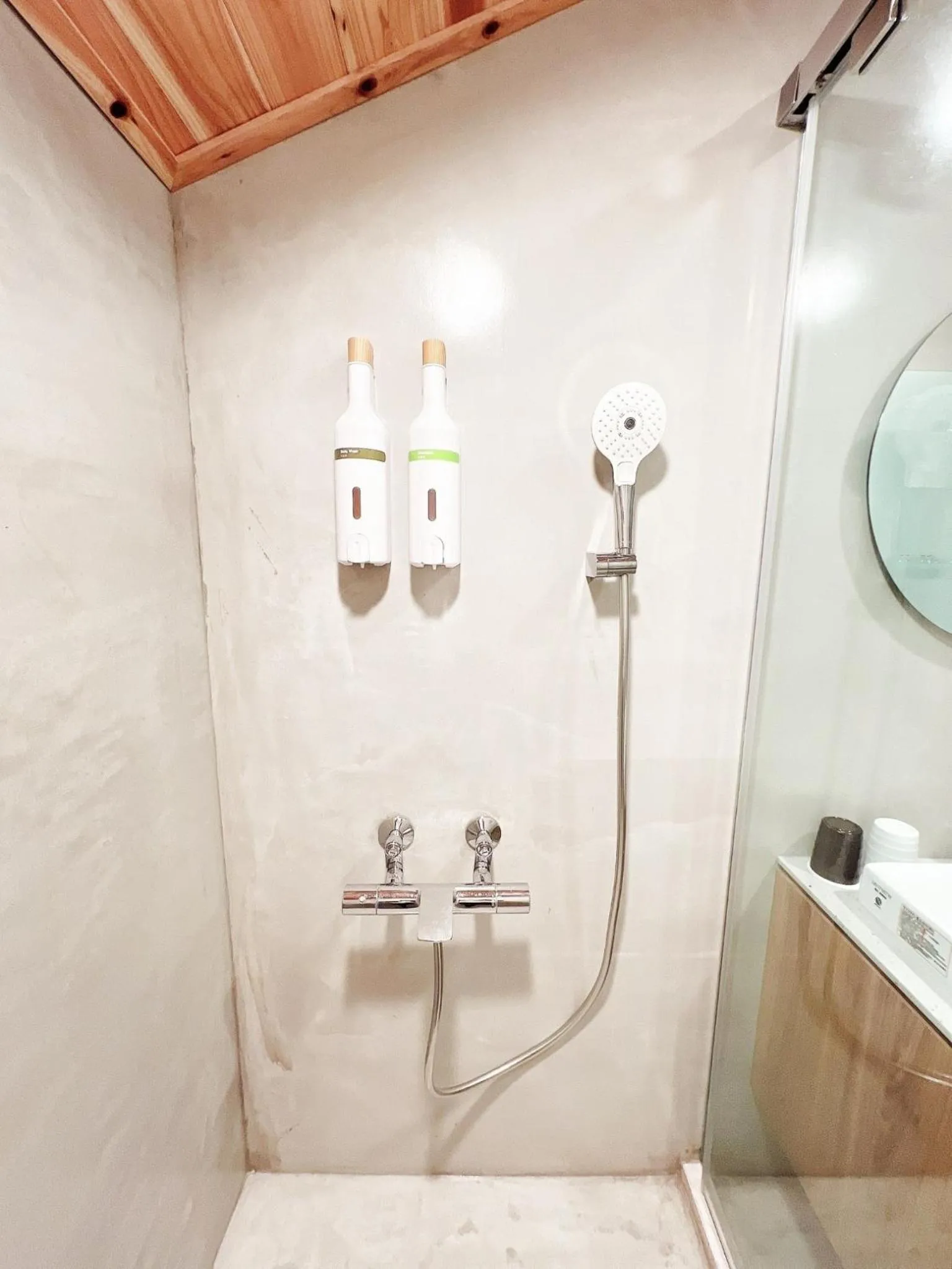 Shower in Cingjing Florence Resort Villa