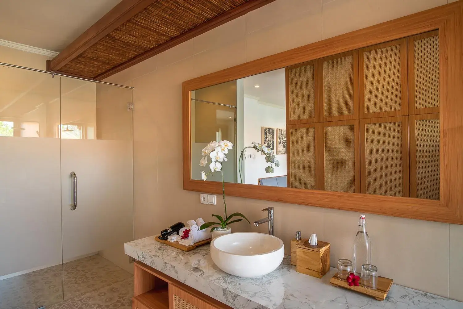 Bathroom in Budhi Ayu Villas and Cottages Ubud by Mahaputra-CHSE Certified Bathroom in Budhi Ayu Villas and Cottages Ubud by Mahaputra-CHSE Certified