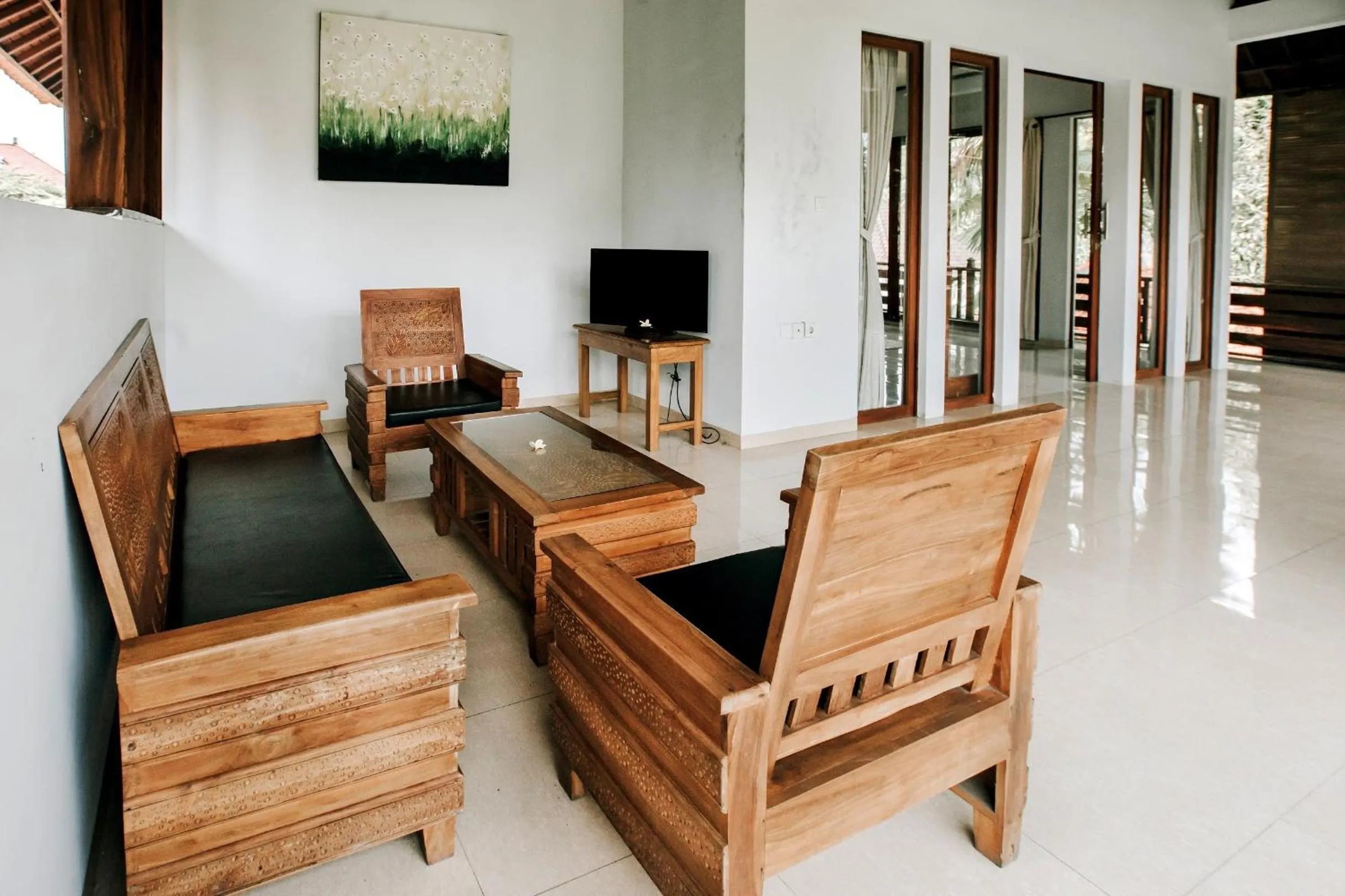 TV and multimedia in Budhi Ayu Villas and Cottages Ubud by Mahaputra-CHSE Certified