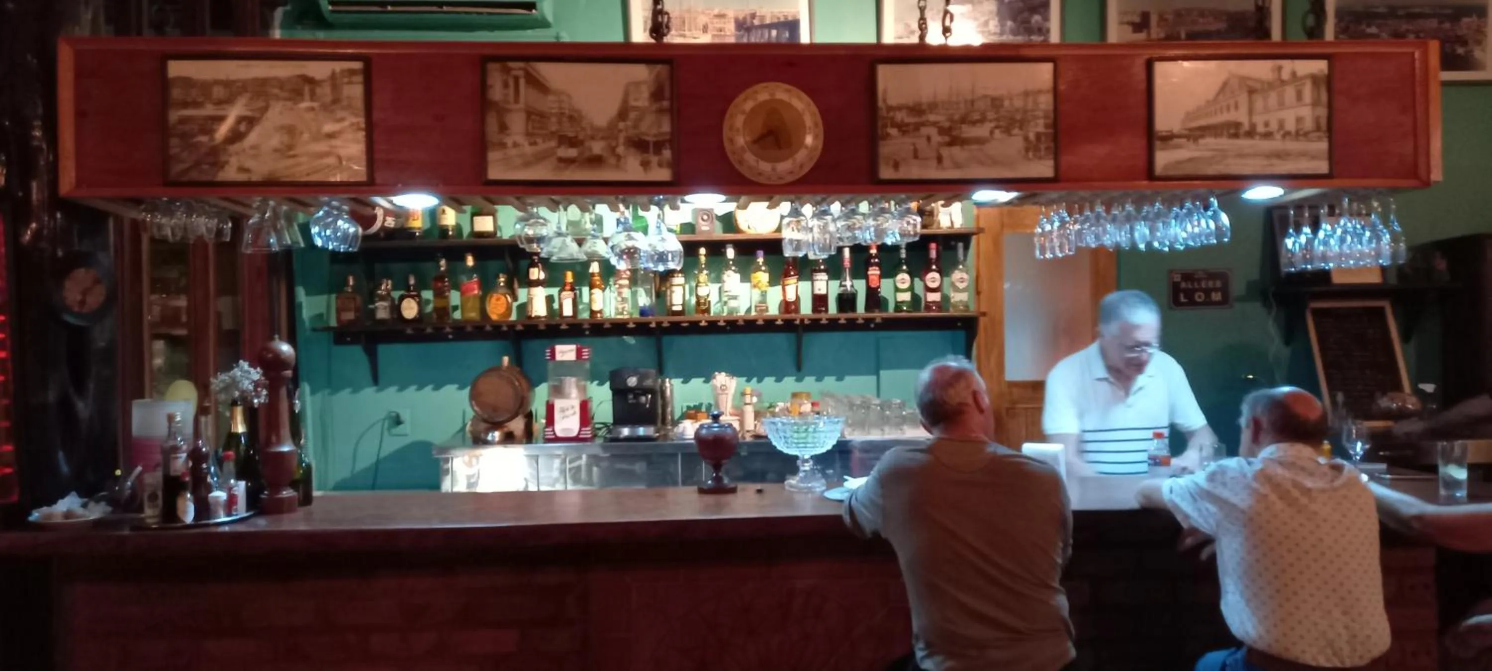 Lounge or bar in hotel le Massilia