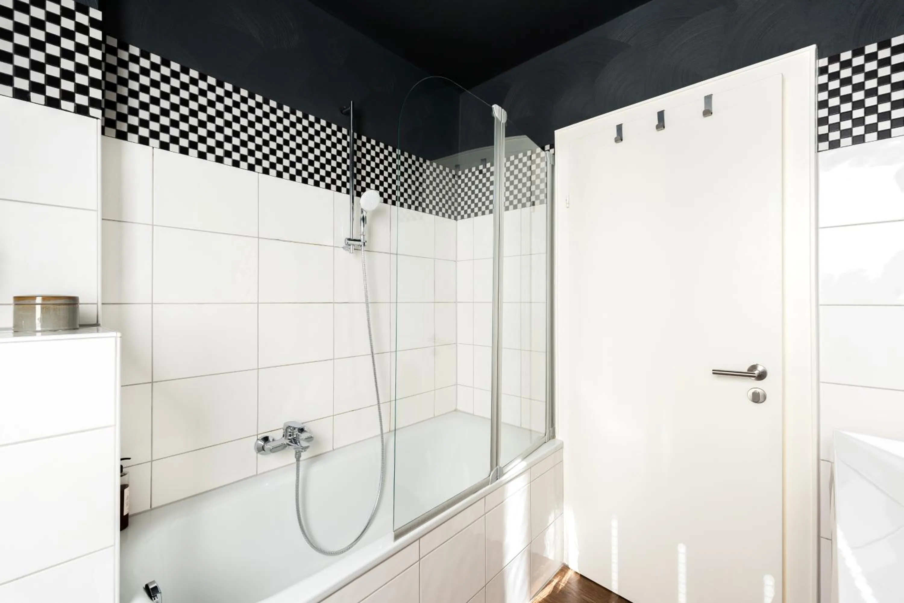 Shower in Hotel Würzburger Hof ****