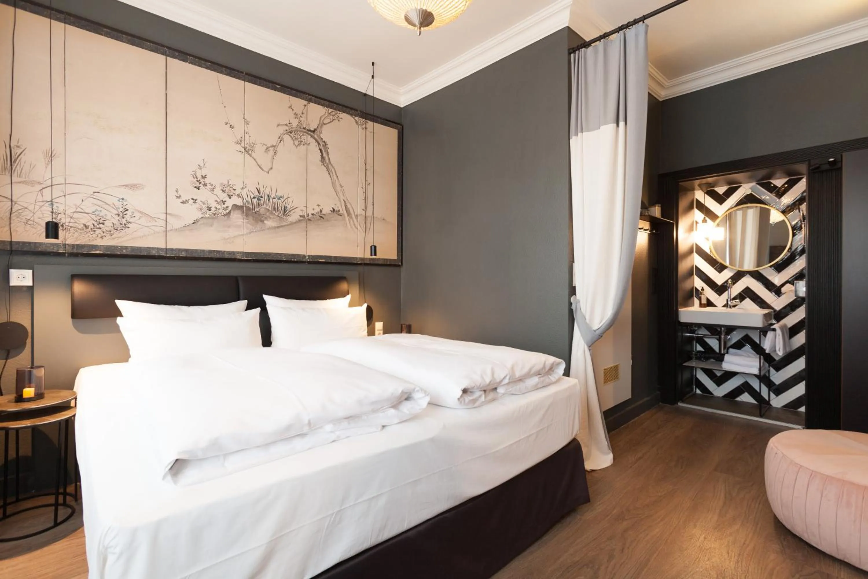 Bed in Hotel Würzburger Hof ****